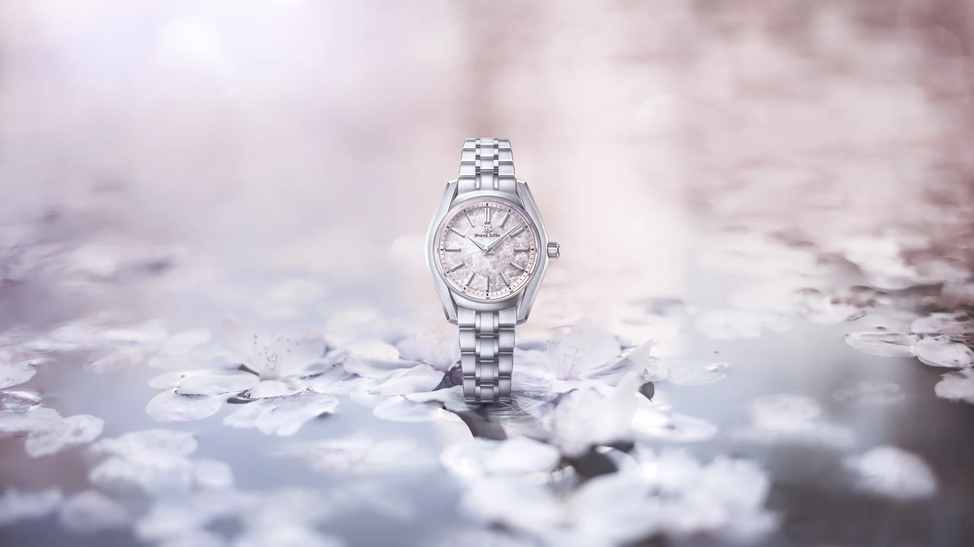 Grand-Seiko-Elegance-Collection-Cherry-Blossoms-Hana-Ikada-32-SBGX363-KV.jpg