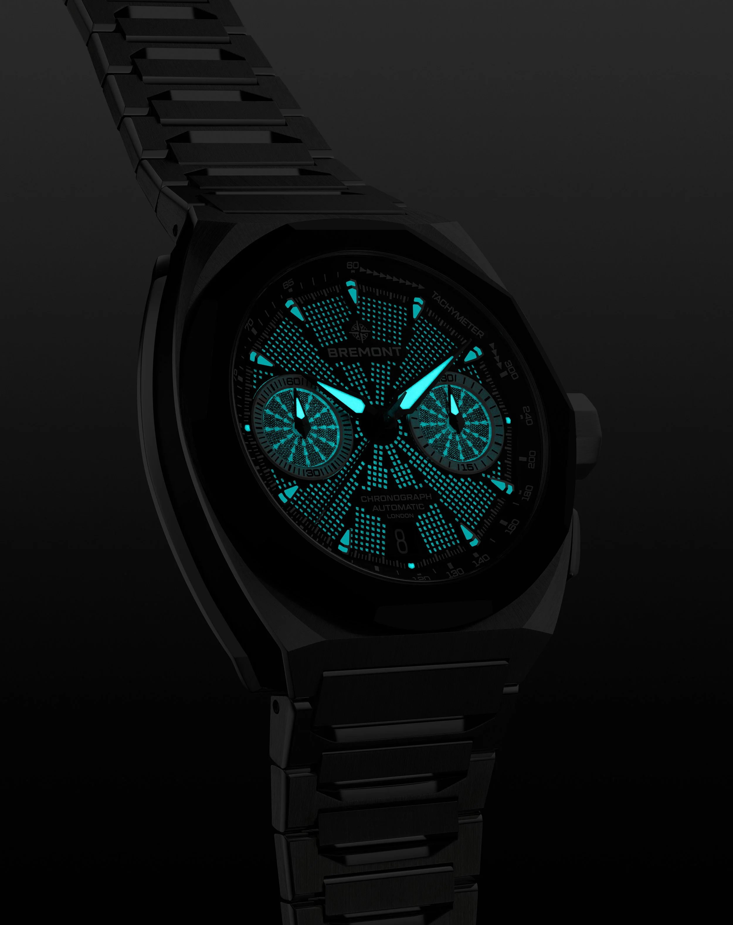 Bremont_Supernova_BR_Angle_Lume.jpg