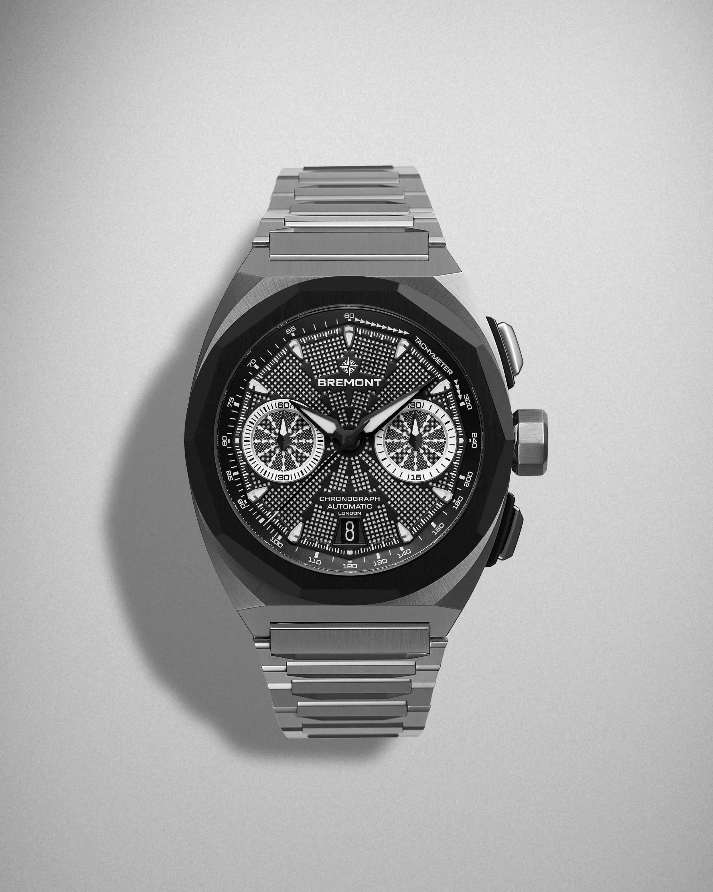 Bremont_Supernova_BR_TopDown portrait.jpg