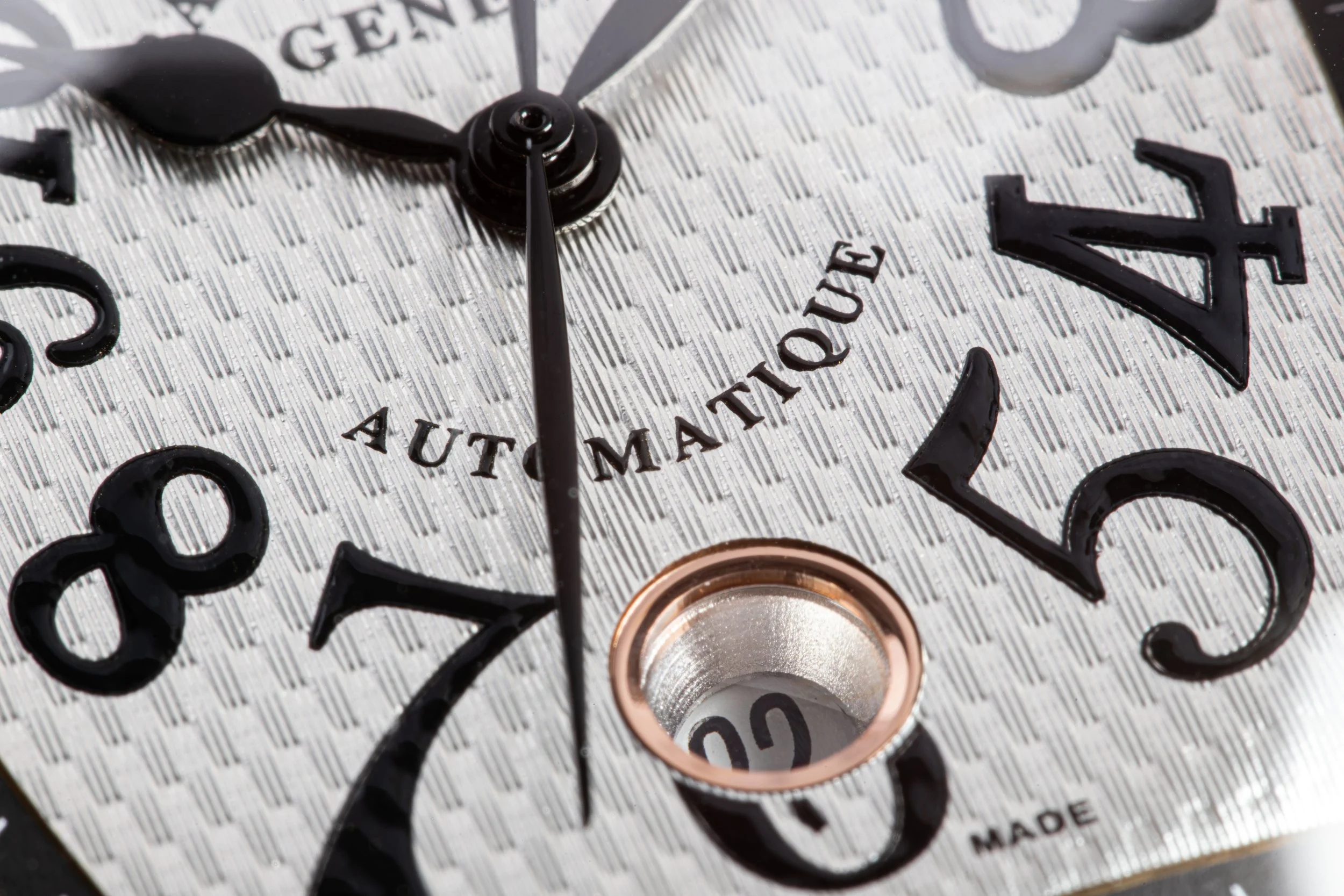 Cintrée Curvex Damier - 4.jpg