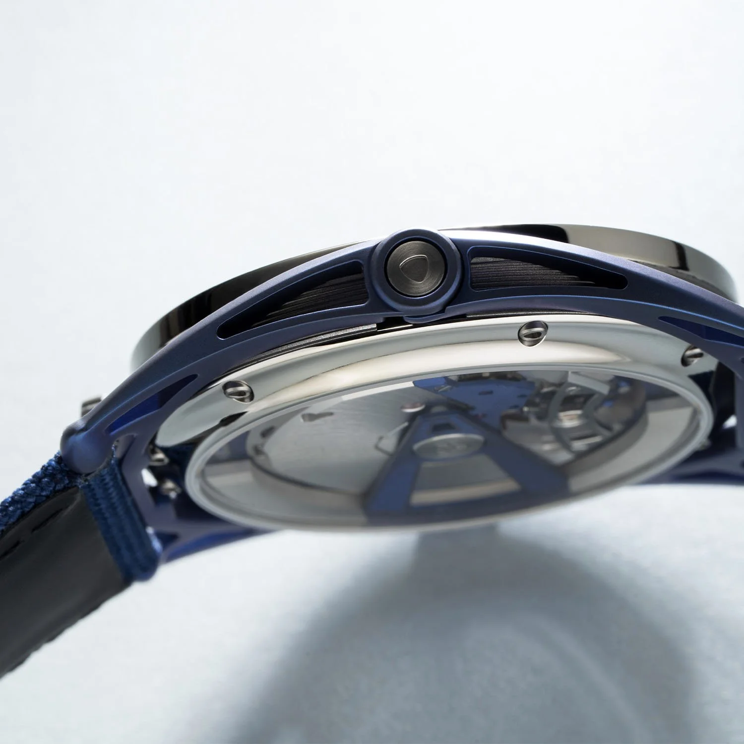 De-Bethune-DB27-Night-Hawk-EsperLuxe-1.jpg