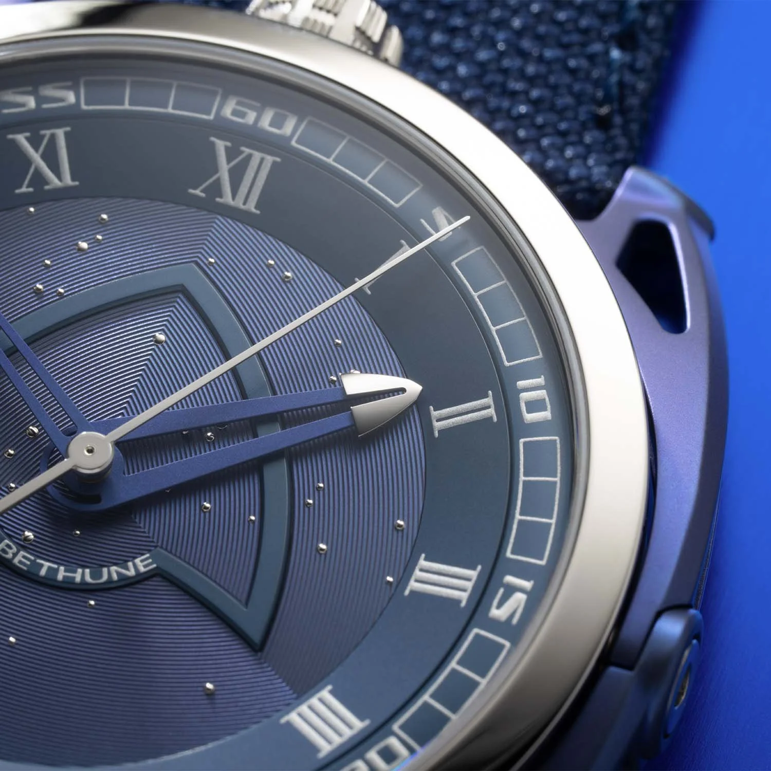 De-Bethune-DB27-Night-Hawk-EsperLuxe-5.jpg