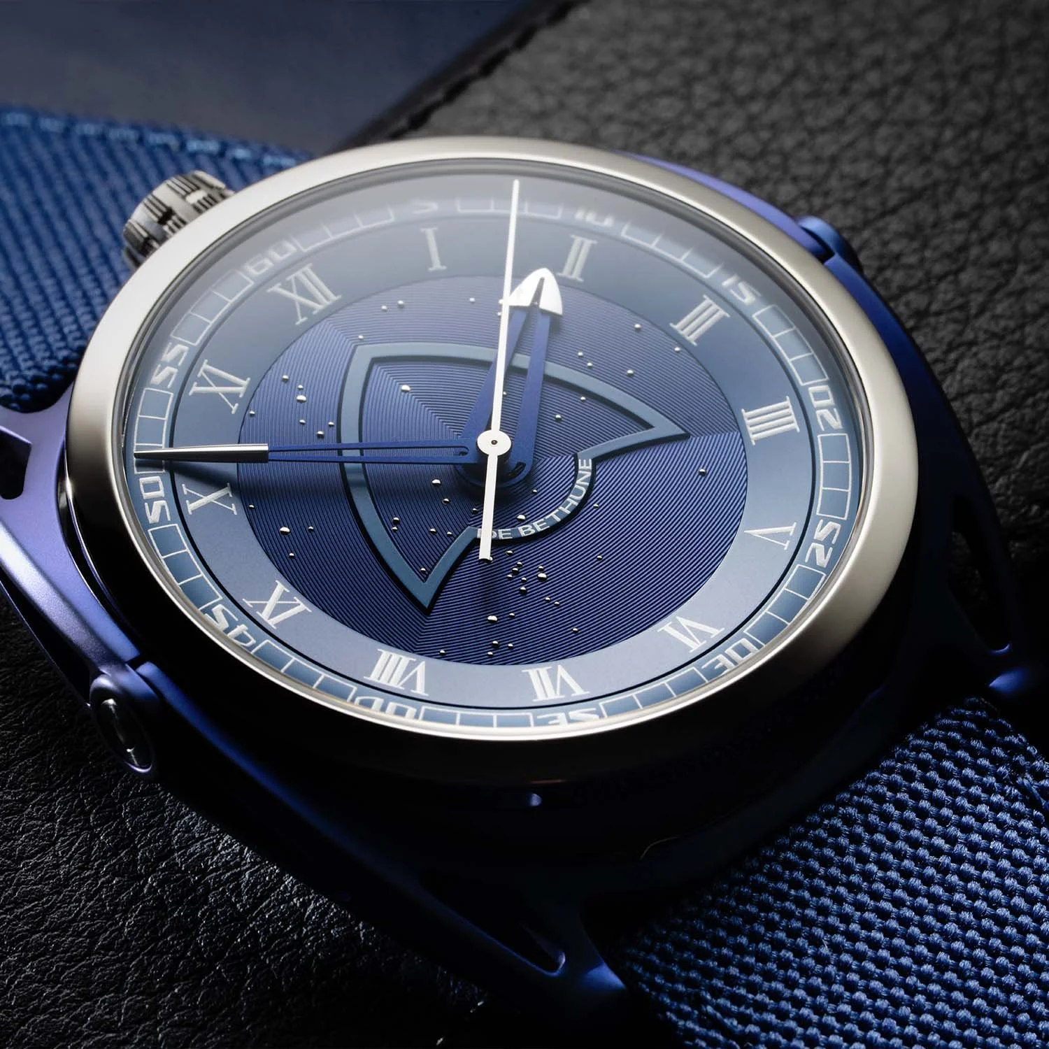 De-Bethune-DB27-Night-Hawk-EsperLuxe-6.jpg