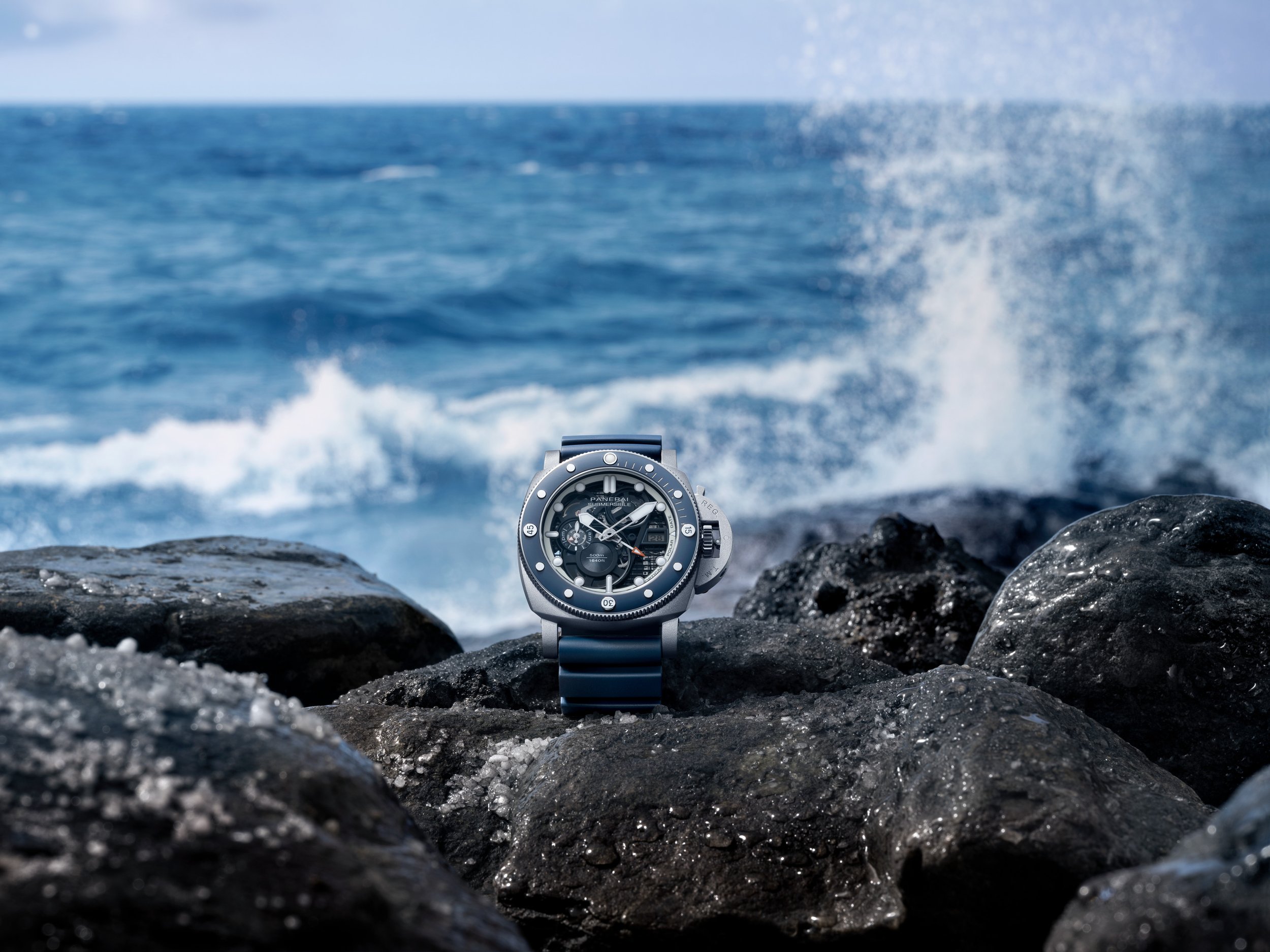 Submersible GMT _PAM01495_STILLLIFE_01.jpg