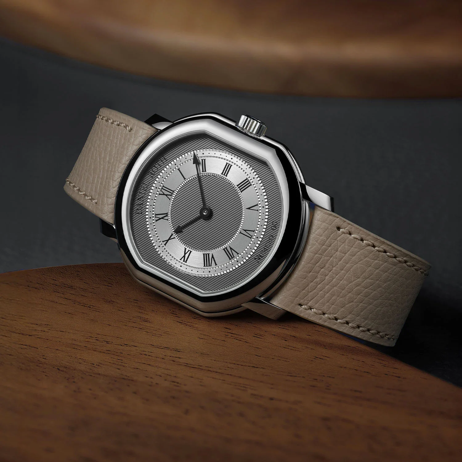 2026-Daniel-Roth-Extra-Plat-Platinum-Grey-Dial-Striped-Guilloche-4.webp