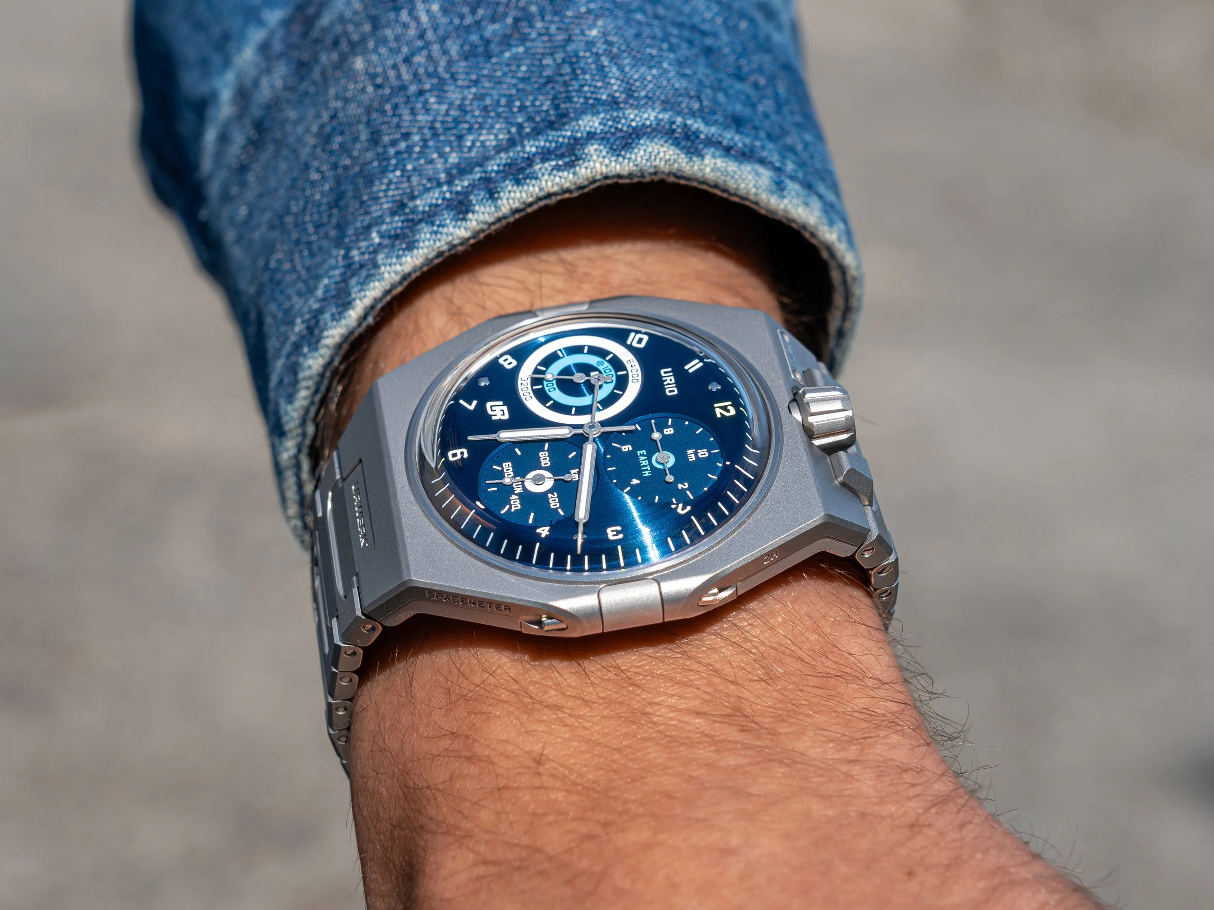 lifestyle4_ur-10_blue.jpg