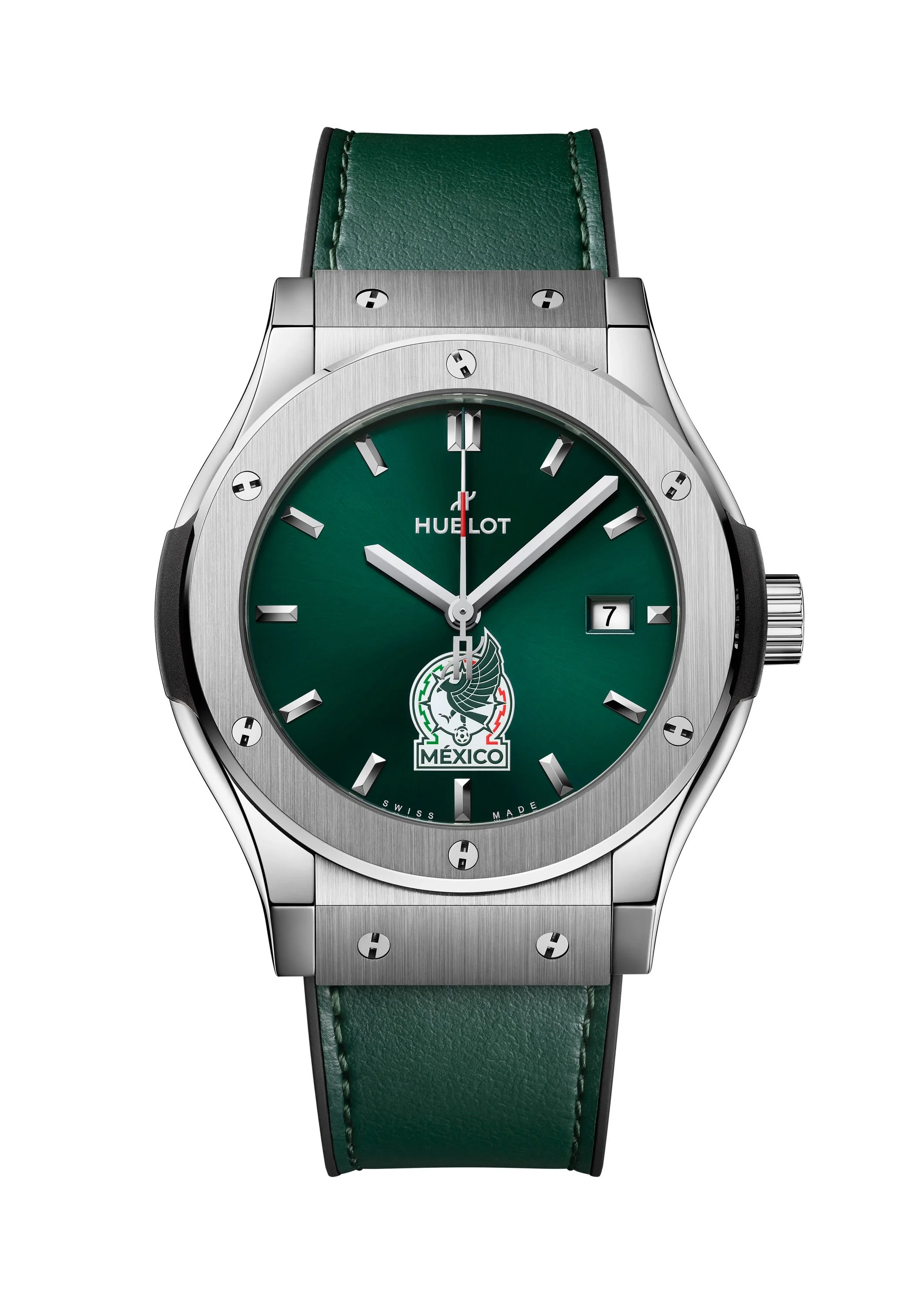 CLASSIC-FUSION-CHRONOGRAPH-SNM-TITANIUM-4.jpg