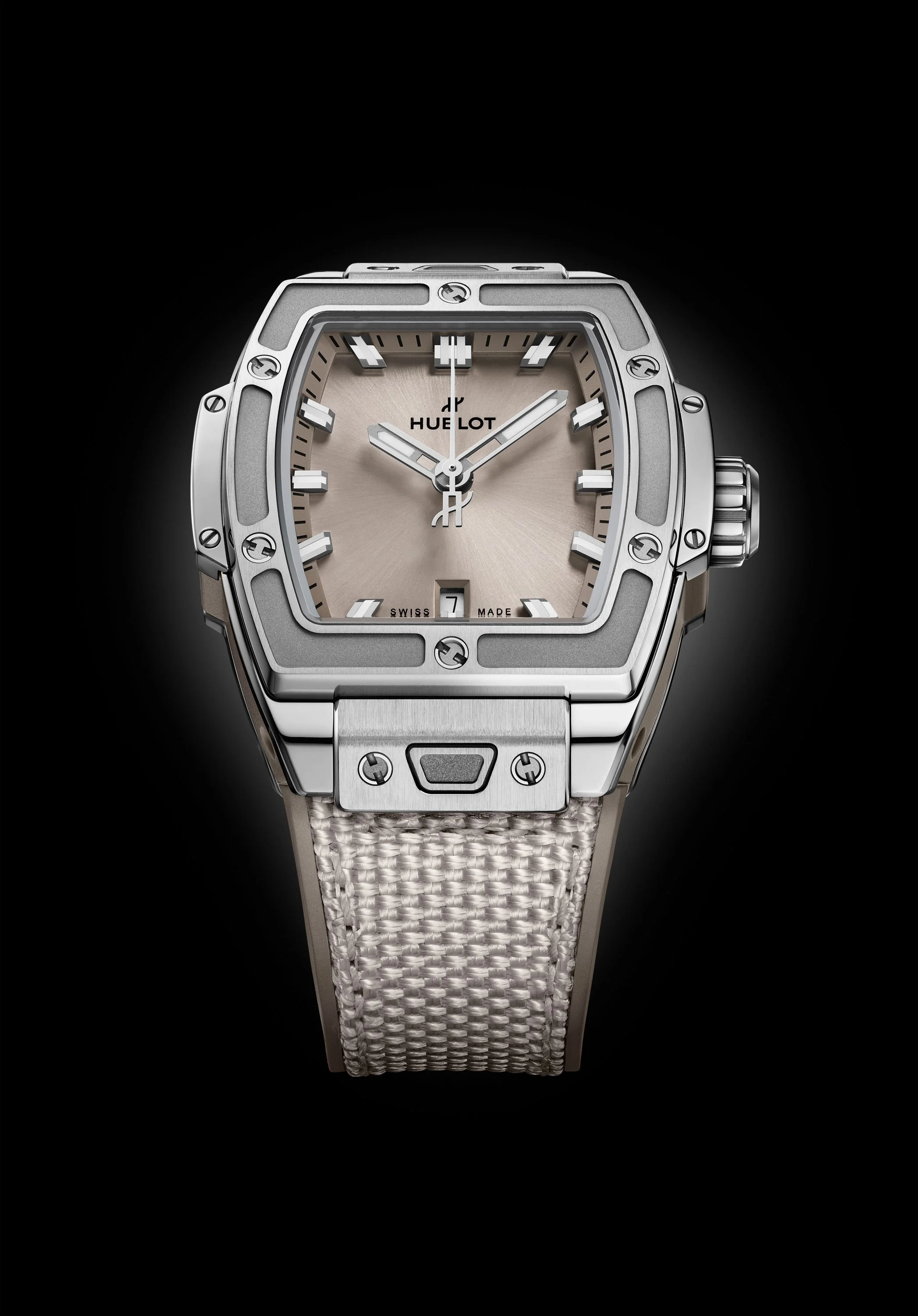 Spirit-of-Big-Bang-Essential-Taupe-2.jpg