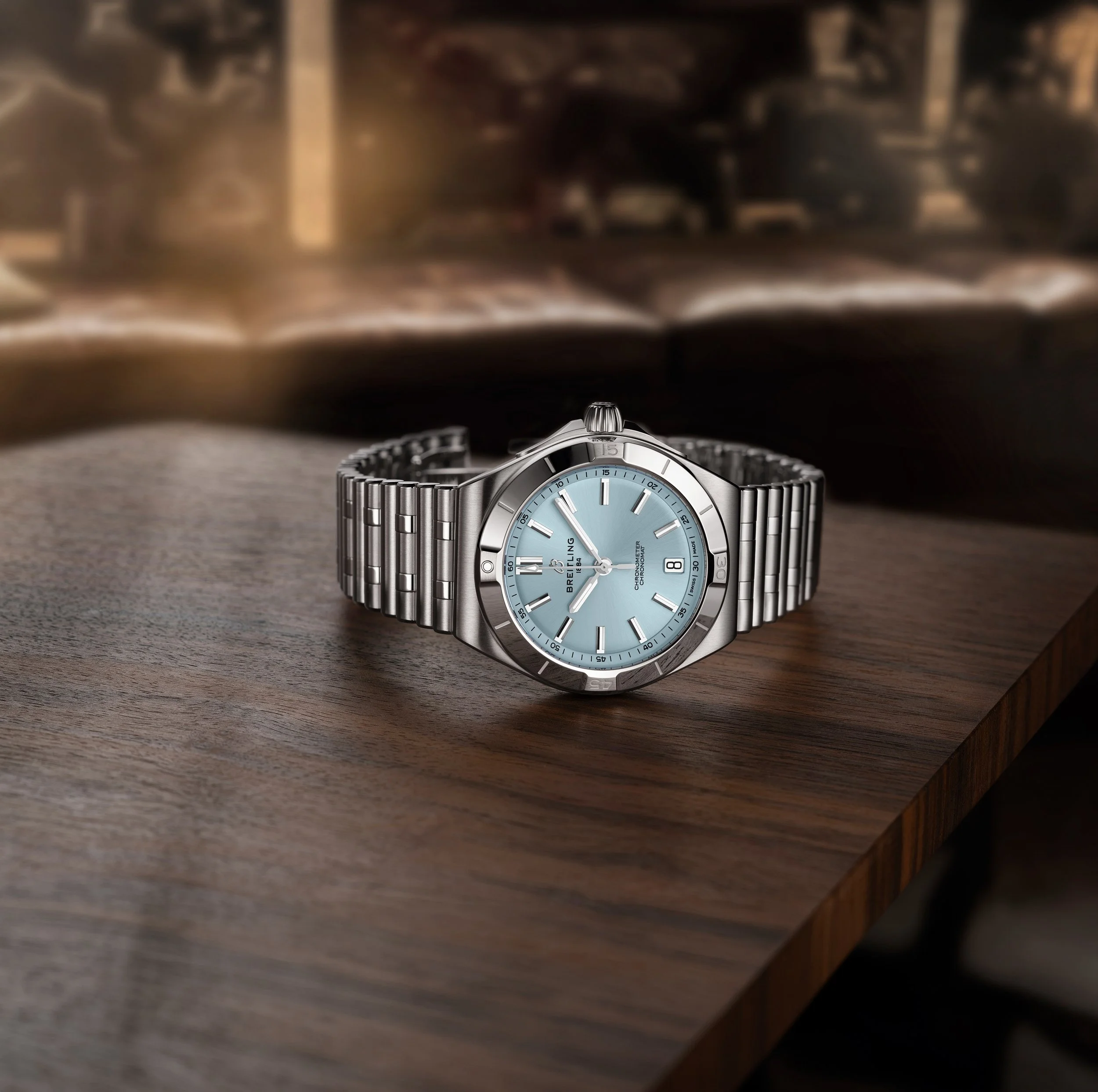 17_Breitling Chronomat B31 Automatic 40_Ice Blue_RGB.jpg