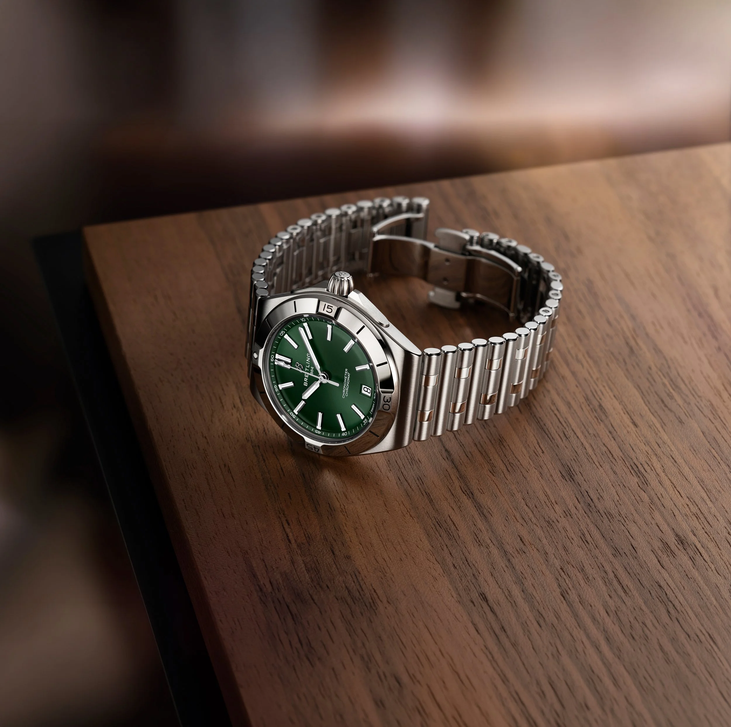 16_Breitling Chronomat B31 Automatic 40_Green_RGB.jpg