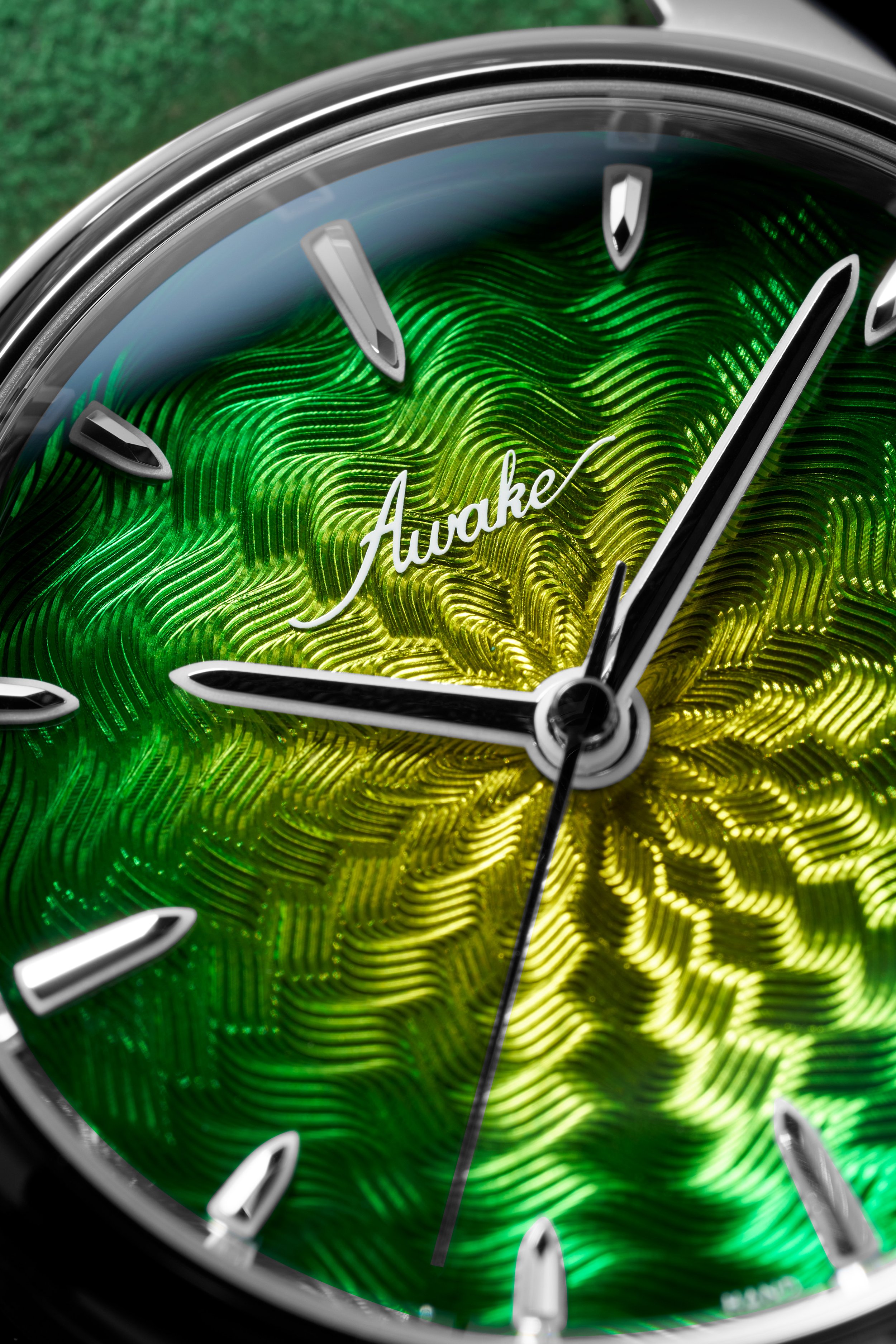 AWAKE Sơn Mài - Guilloché Main _Borealis_9.jpg