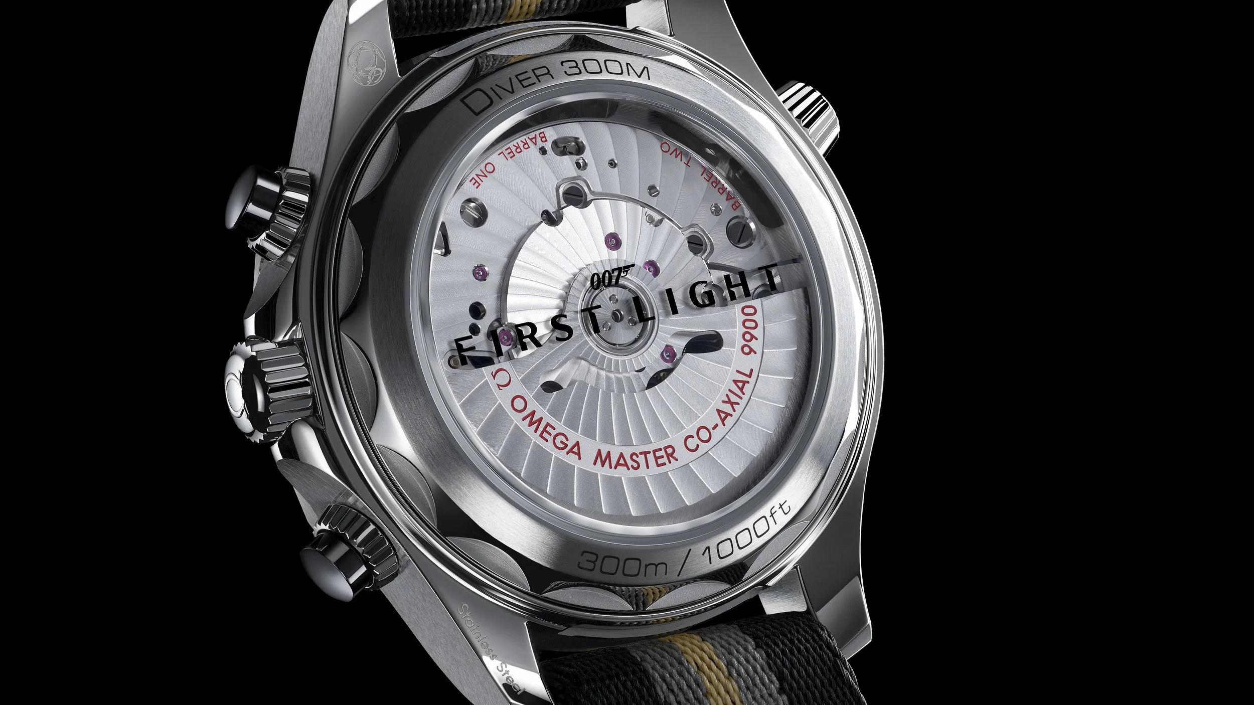 OMEGA_2026_Seamaster-Diver-300M-Chronograph-007-First-Light_210.32.44.51.01.002_Caseback_16_9.jpg