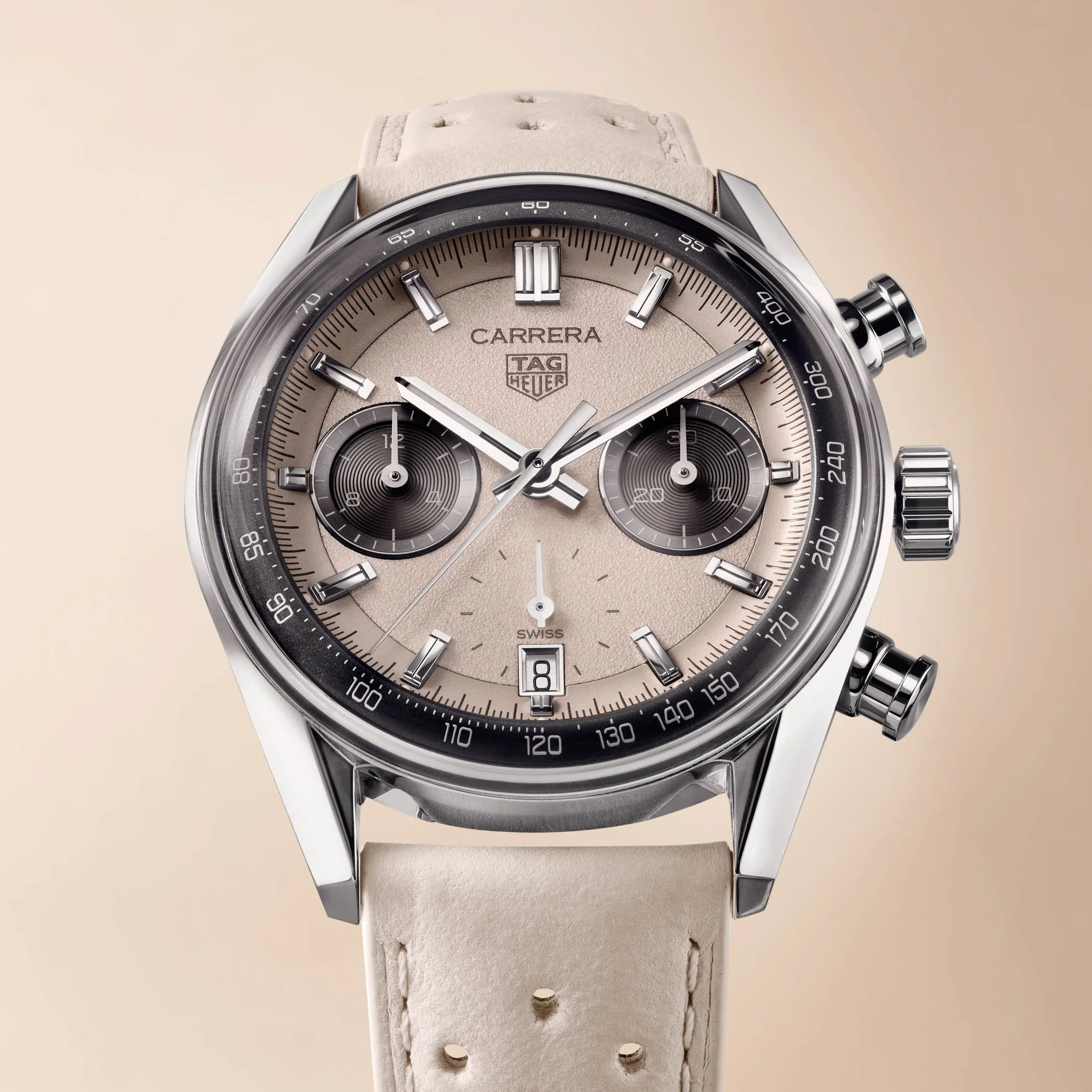 TAG-Heuer-Carrera-Chronograph-Glassbox-Sand-limited-edition-Europe-2.jpg