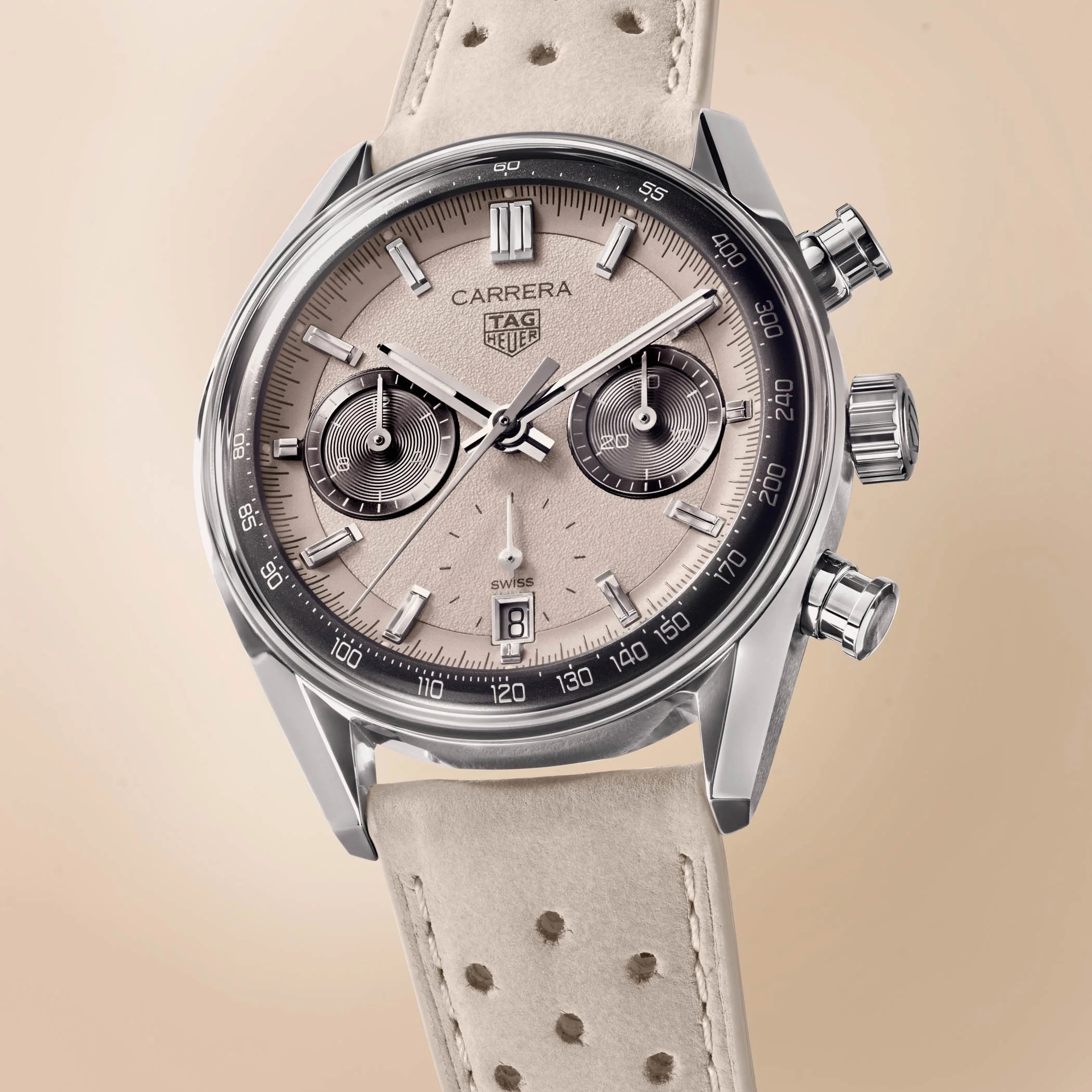 TAG-Heuer-Carrera-Chronograph-Glassbox-Sand-limited-edition-Europe-3.jpg