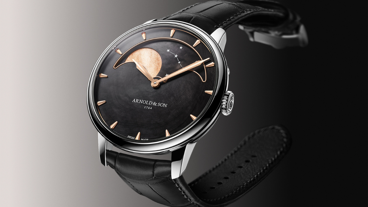 Arnold &amp; Son Perpetual Moon "Colours of the Moon": madrepérola com PVD, Blue Moon, Golden Moon e Red Moon em 18 peças cada
