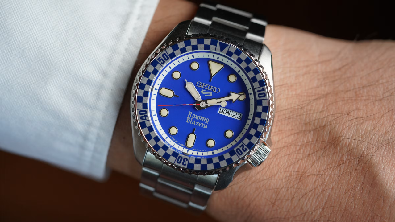 Seiko x Rowing Blazers x Wind Vintage Rally Diver IV: verde corrida em 38 mm e azul vibrante em 42 mm para a quarta colaboração