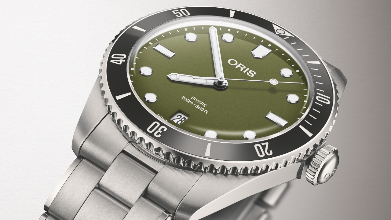 Oris Divers Date verde oliva: o descendente do primeiro mergulhador da marca de 1965 numa cor que evoca equipamento militar vintage