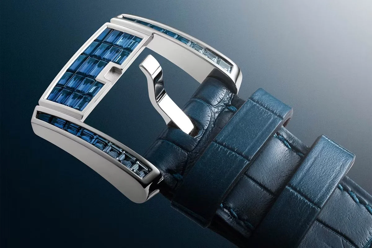 krayon-parhelion-resized_0012_Krayon-Parhelion-Buckle-HD.jpeg