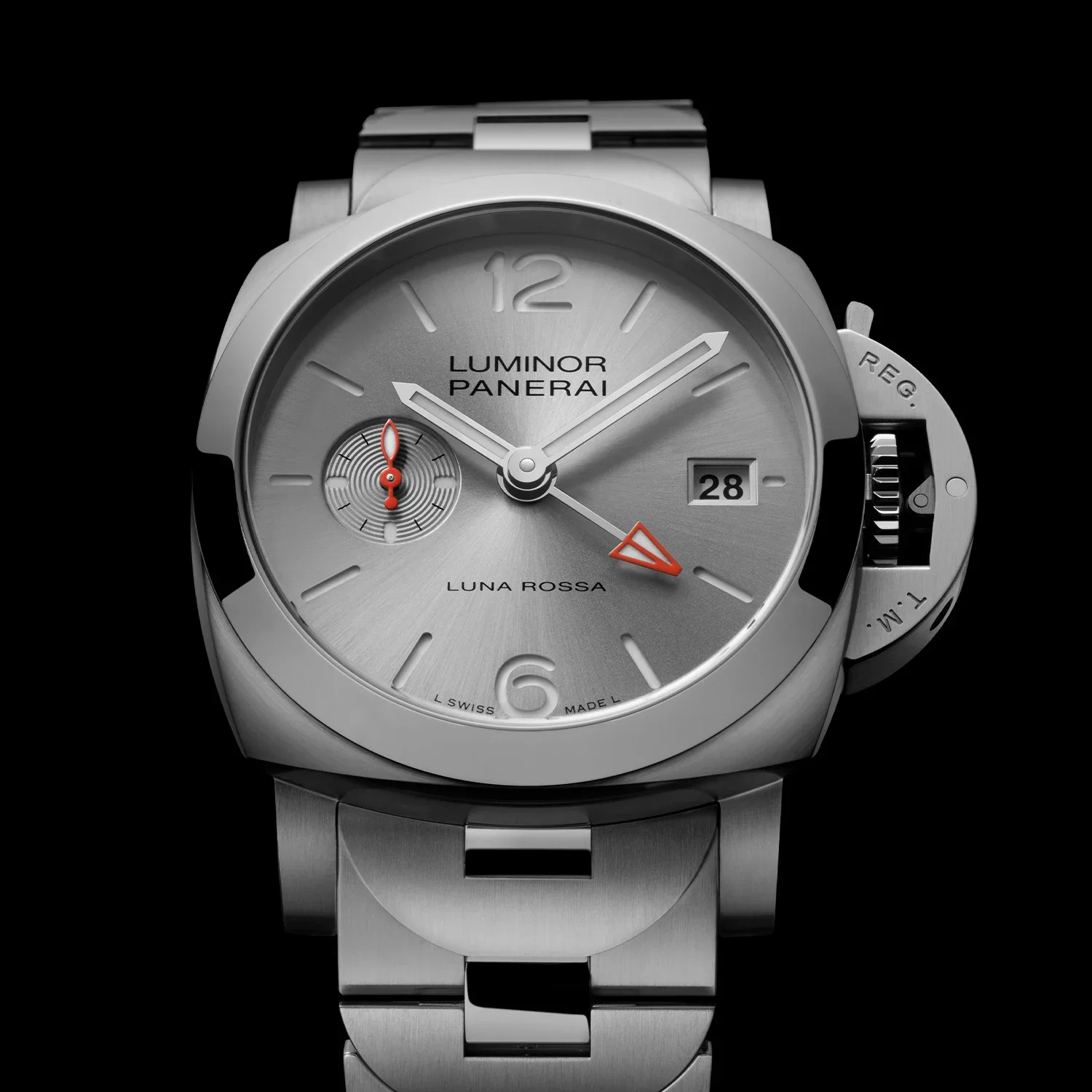 Panerai-Luminor-Luna-Rossa-Chrono-PAM01768-and-Luminor-Luna-Rossa-GMT-PAM01791-1.webp