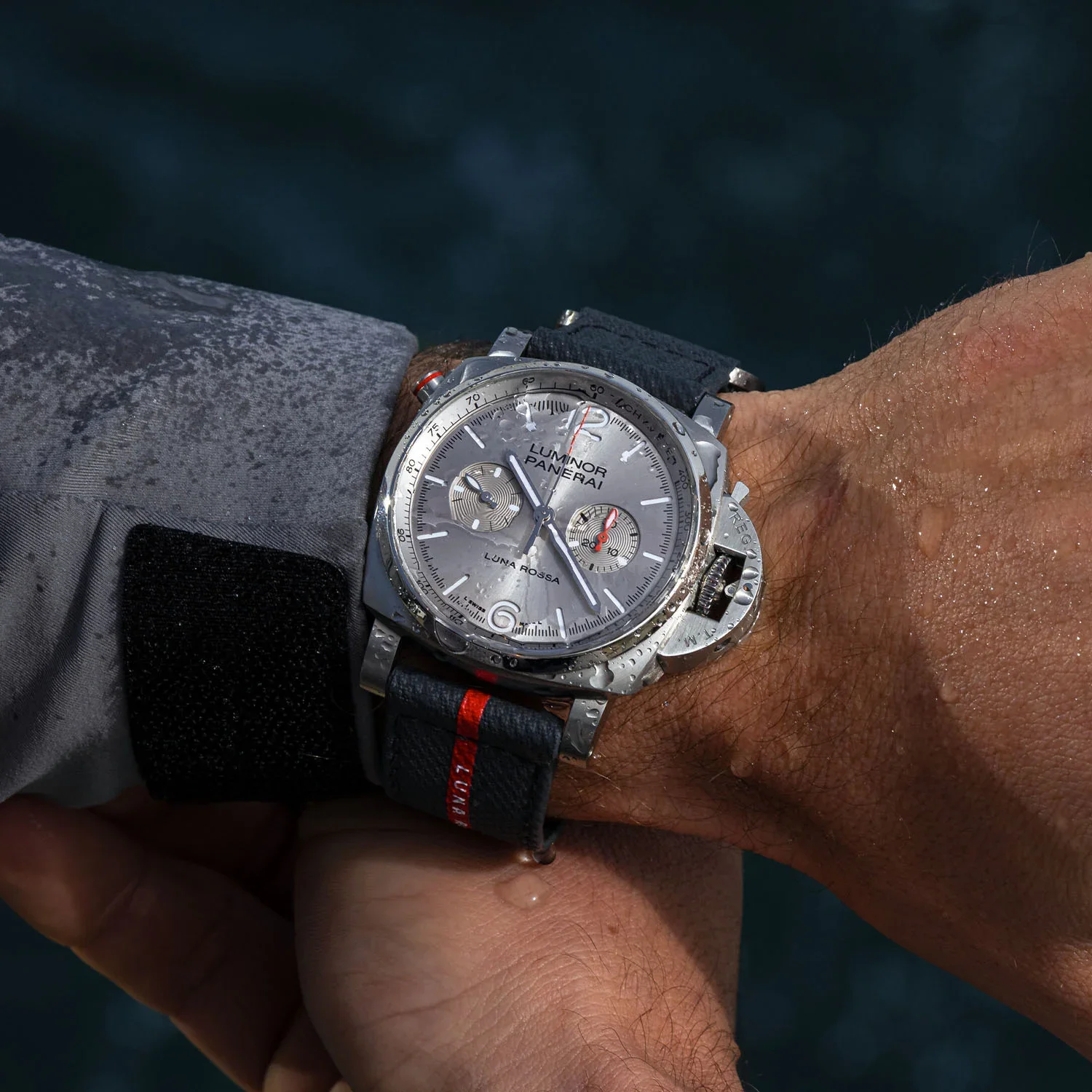 Panerai-Luminor-Luna-Rossa-Chrono-PAM01768-and-Luminor-Luna-Rossa-GMT-PAM01791-4.webp