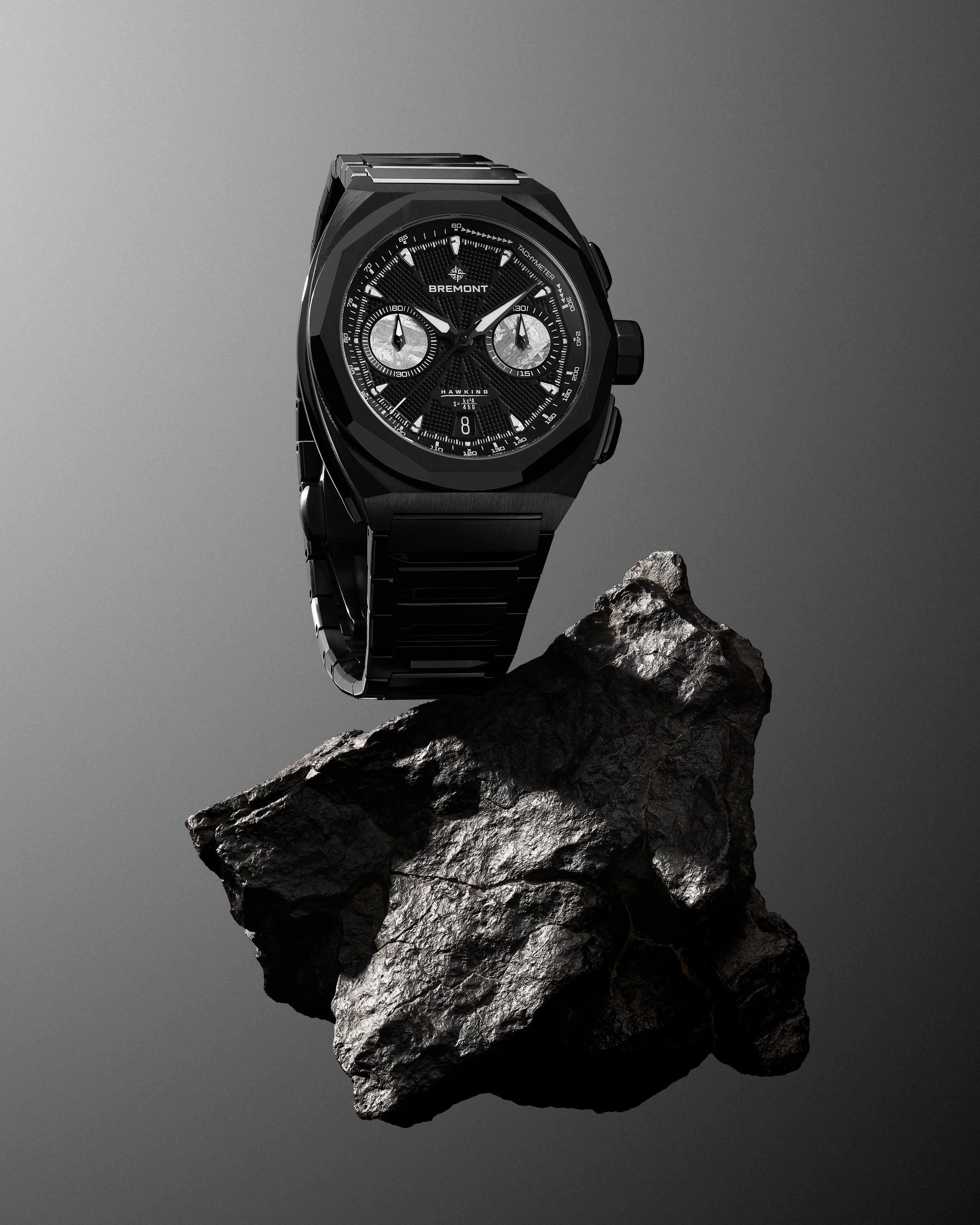Bremont_Supernova_Hawking_BR_Hero_Creative_Meteorite_4x5.jpg