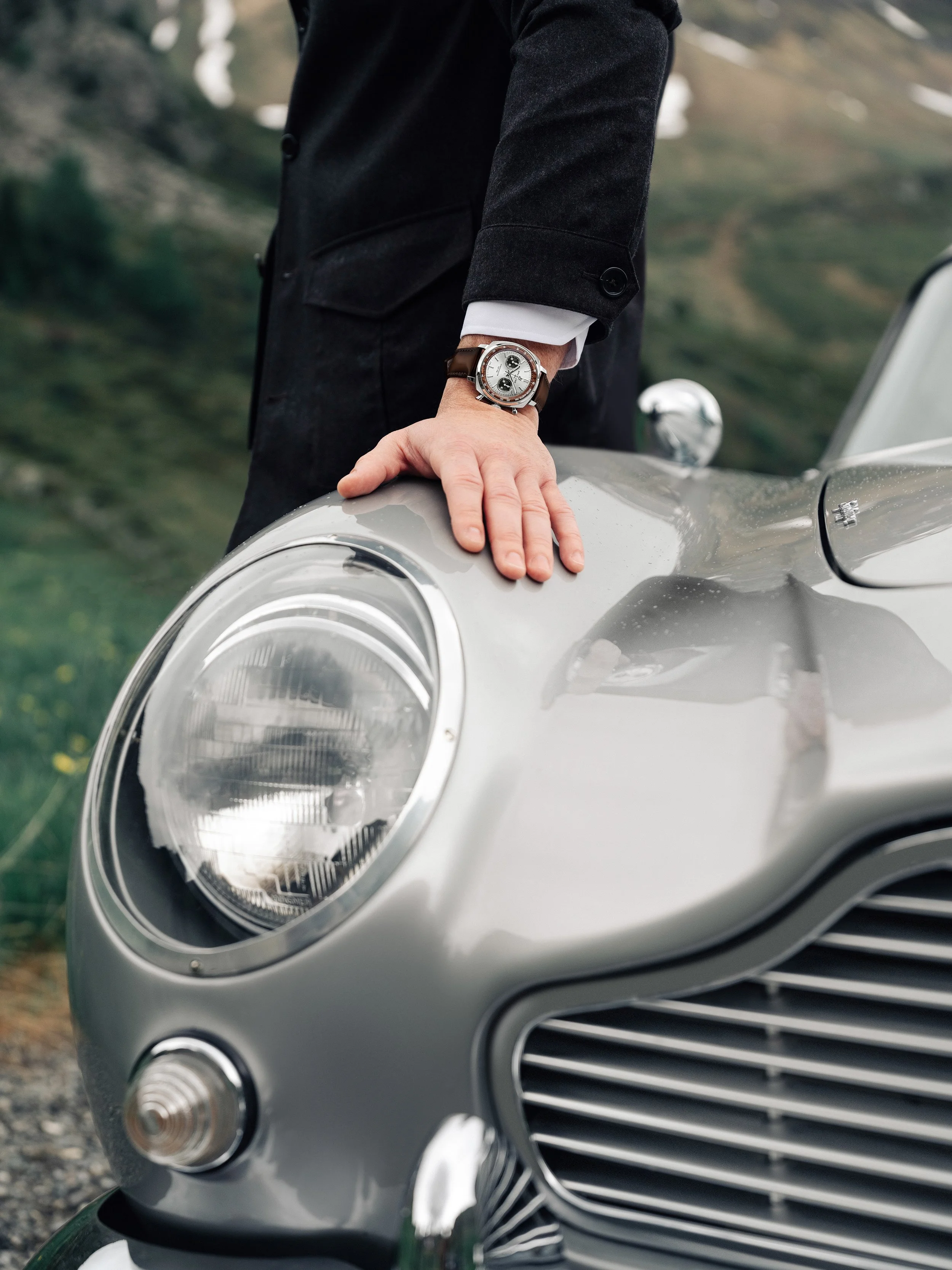 29_Breitling-Top-Time-B01-Chronograph-41-Tribute-to-Aston-Martin-DB5_AB0178121G1X1_RGB.jpg