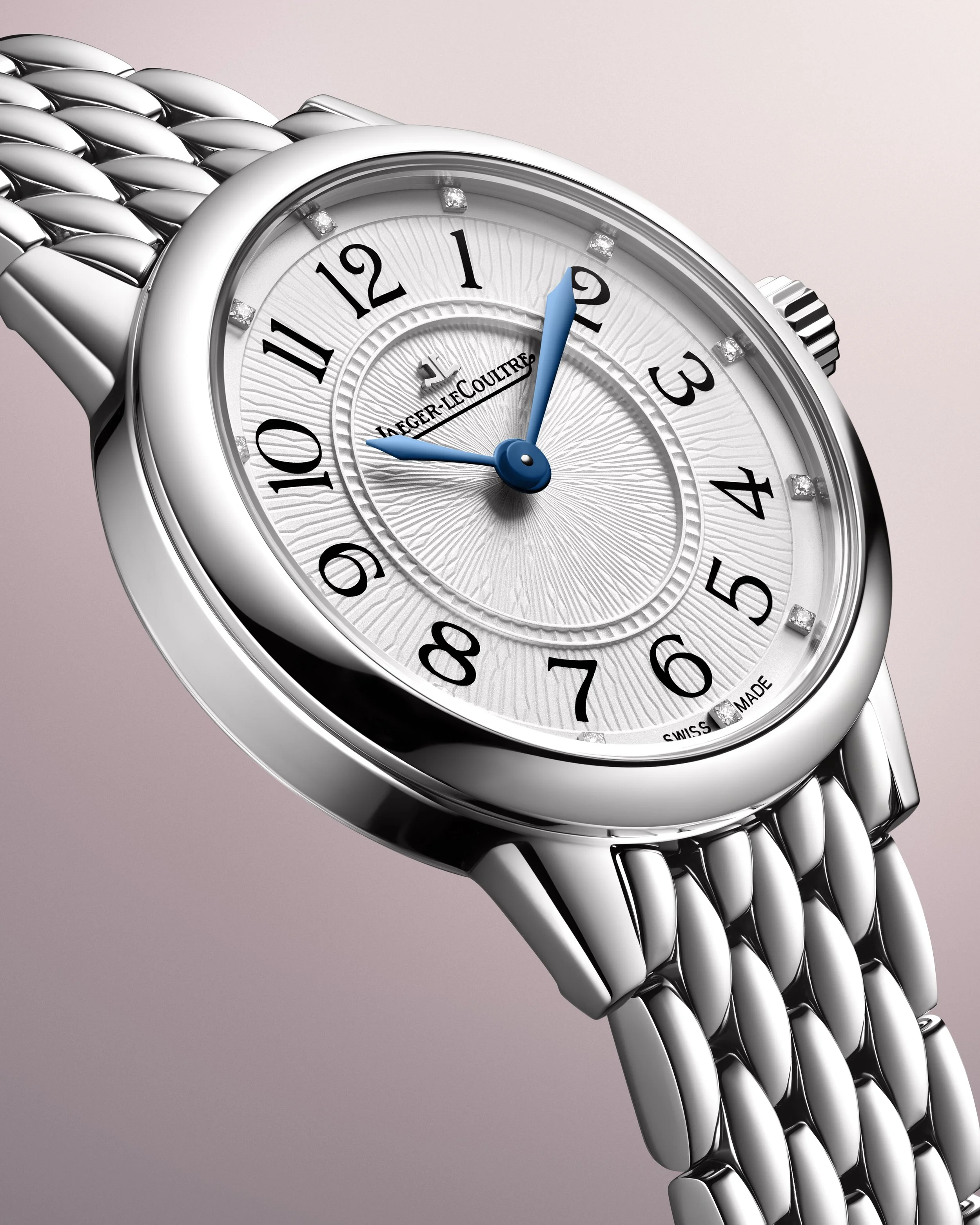 2026_CVD_Q3658110_RDV_QUARTZ_CLOSEUP_ADOBE98_4-5.jpg