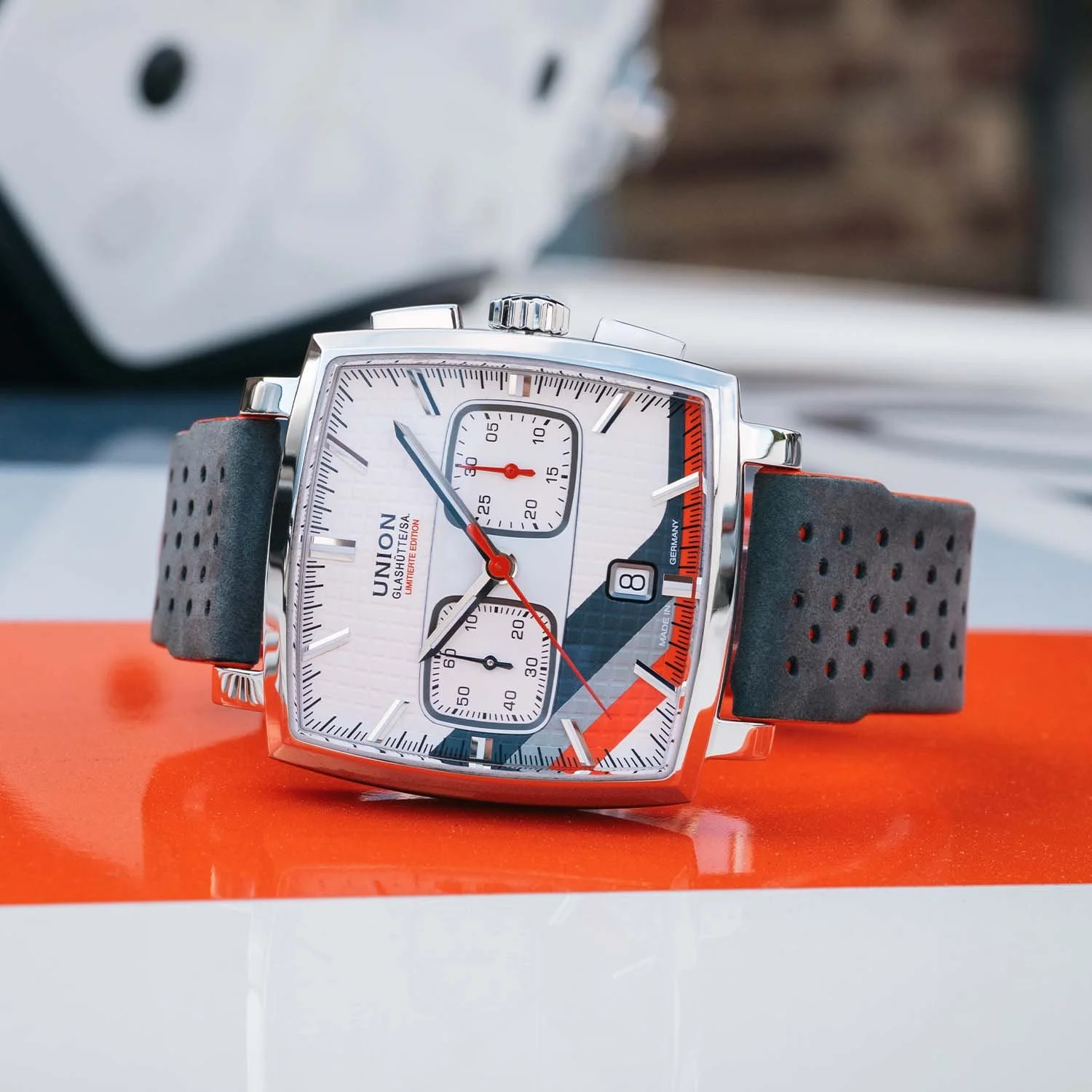 Union-Glashutte-Averin-Chronograph-Limited-Edition-Sachsen-Classic-2026-6.jpg