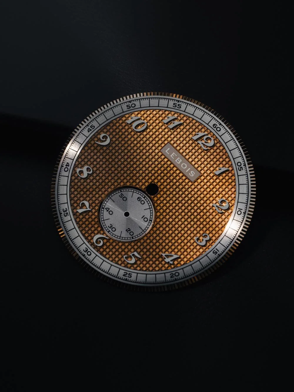 Lebois-Co-Heritage-Atelier-Small-Seconds-Clous-de-Paris-Stroopwafel-4.jpg