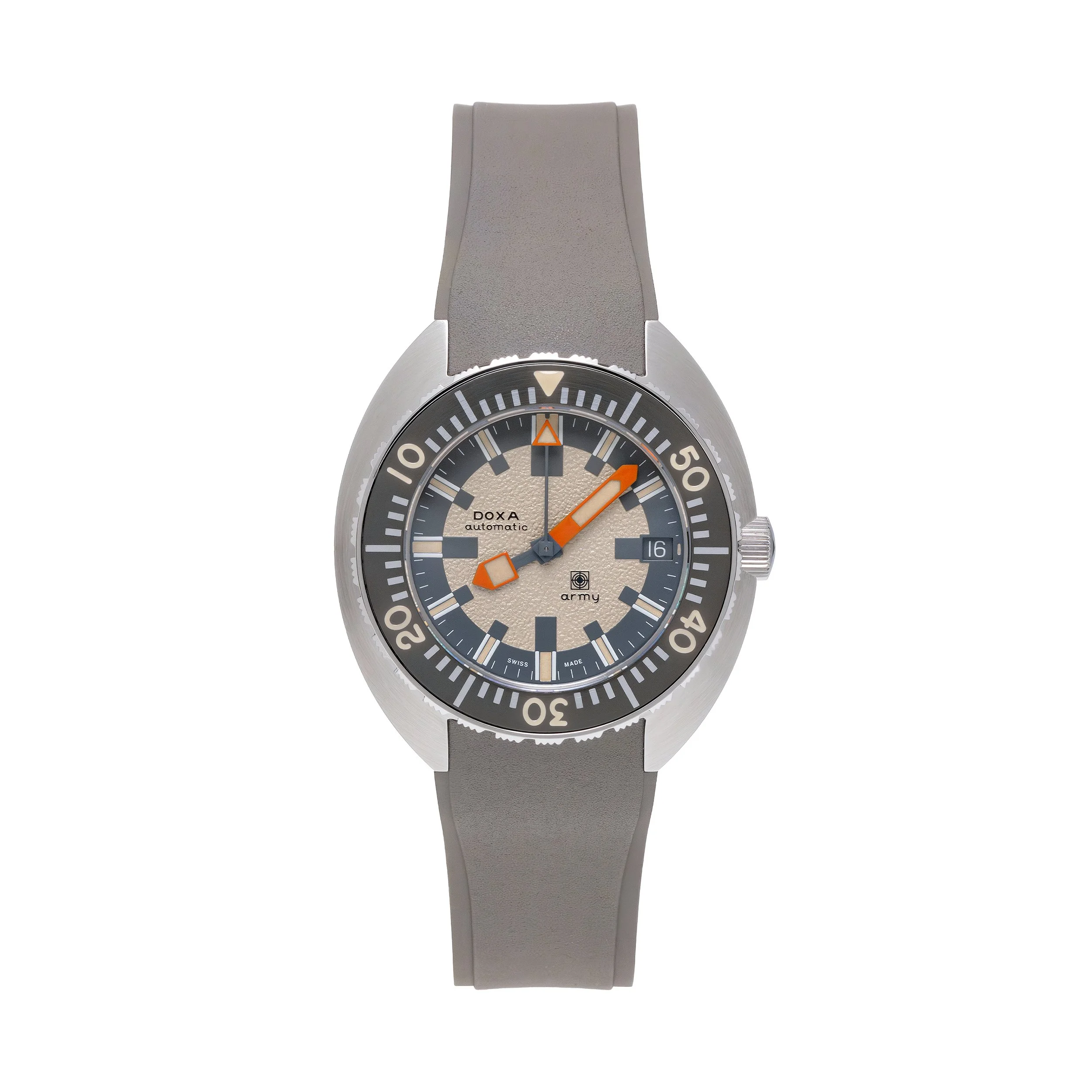 Hodinkee_DOXA_SubArmy200T_LimitedEdition_Product_01.jpg