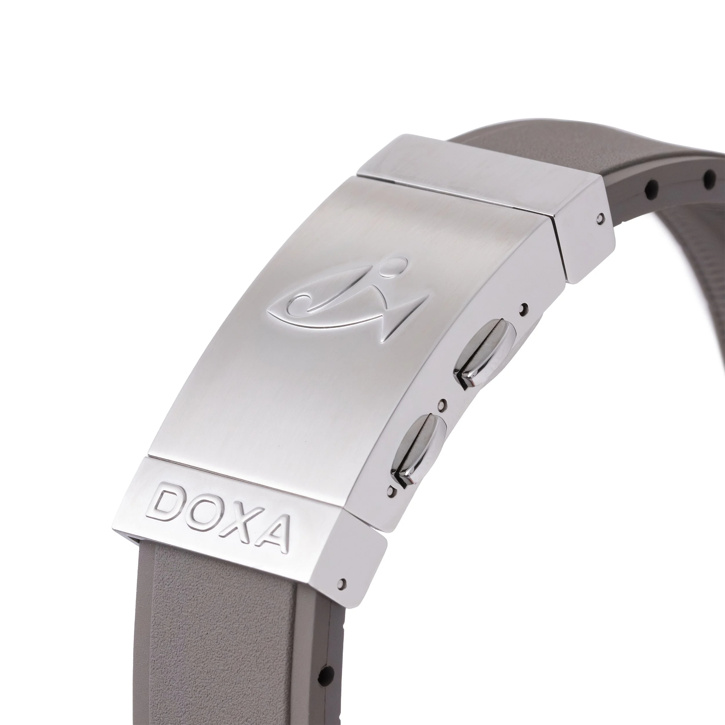 Hodinkee_DOXA_SubArmy200T_LimitedEdition_Product_06.jpg