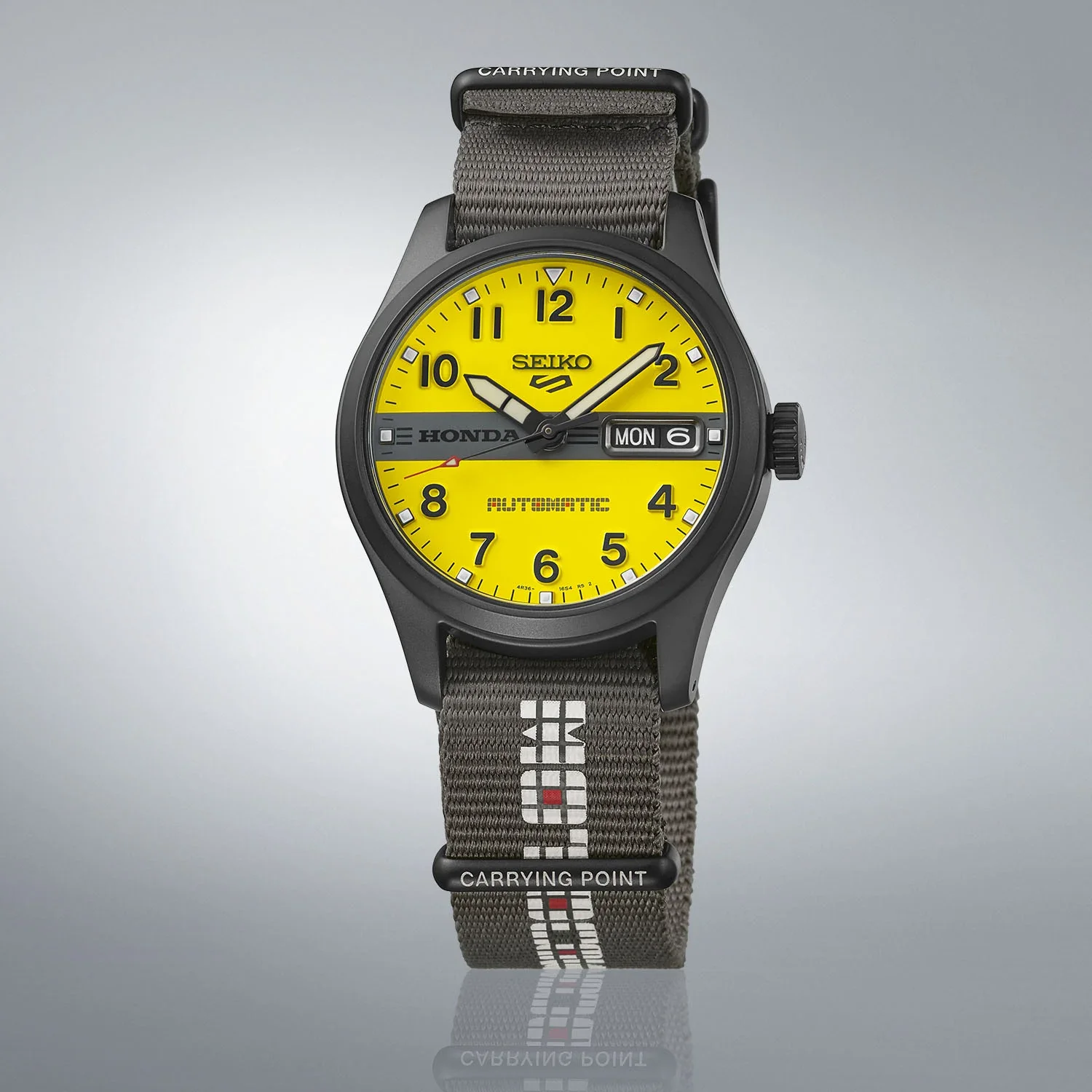 Seiko-5-Sports-x-Honda-Motocompo-45th-anniversary-HDB010-5.webp