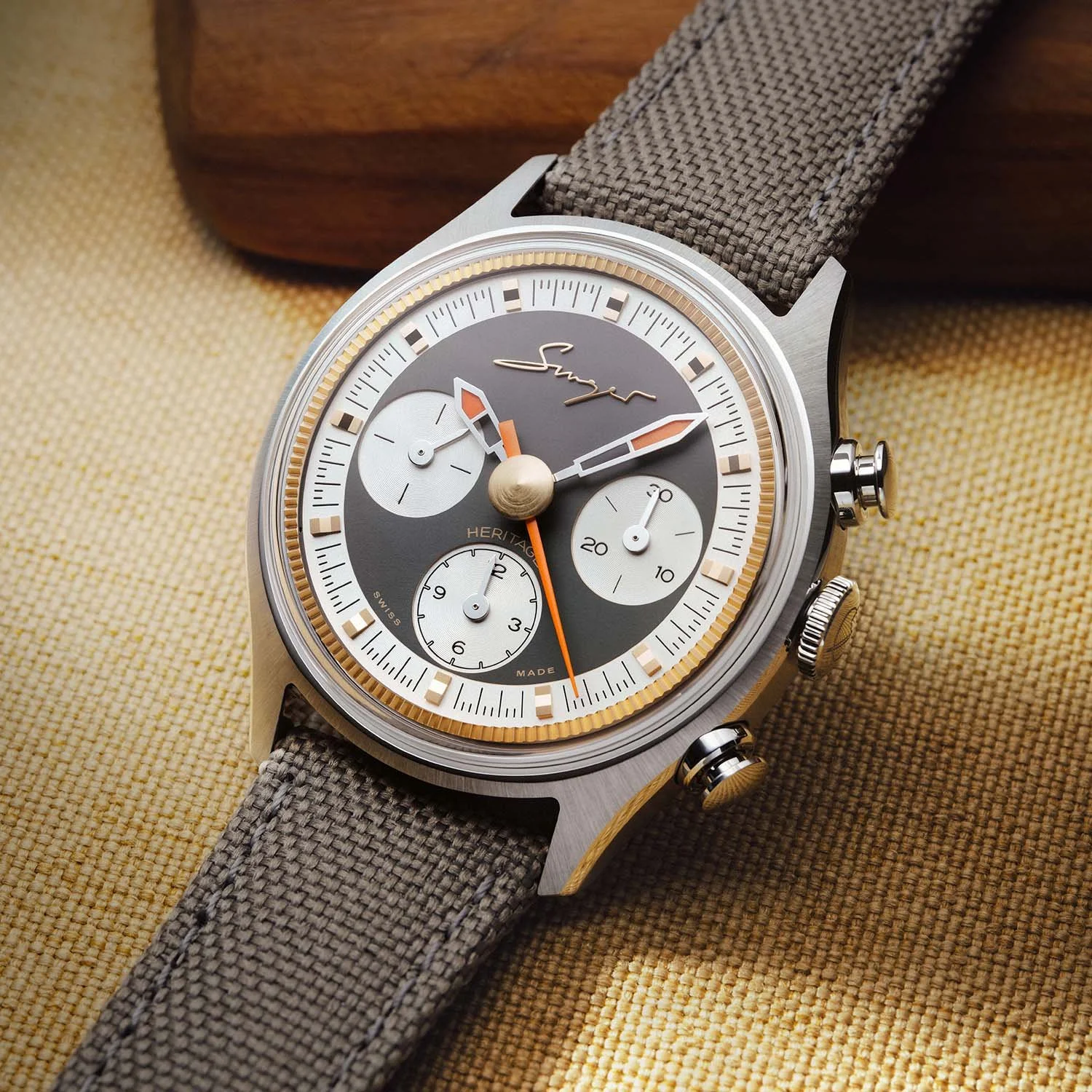 Singer-Heritage-V72-restored-vintage-Valjoux-72-Chronograph-6.jpg
