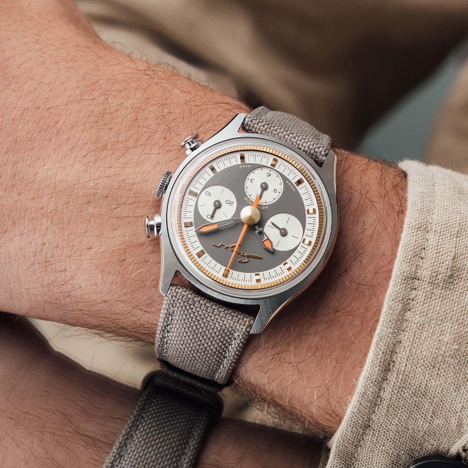 Singer-Heritage-V72-restored-vintage-Valjoux-72-Chronograph-7.jpg