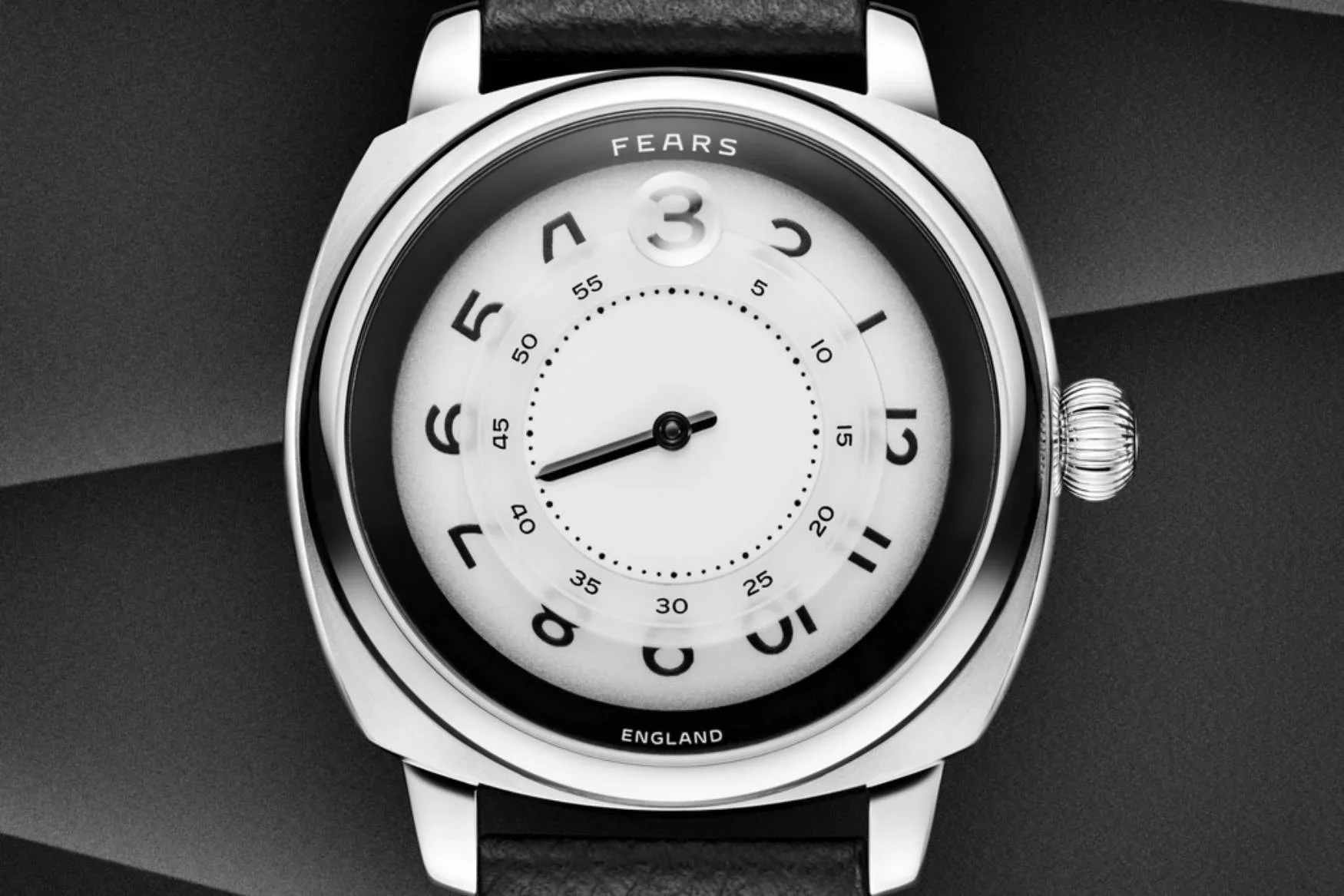 Fears-Andrew-Morgan-Brunswick-Jump-Hour-Ultimus-dial-close-up.jpg.webp