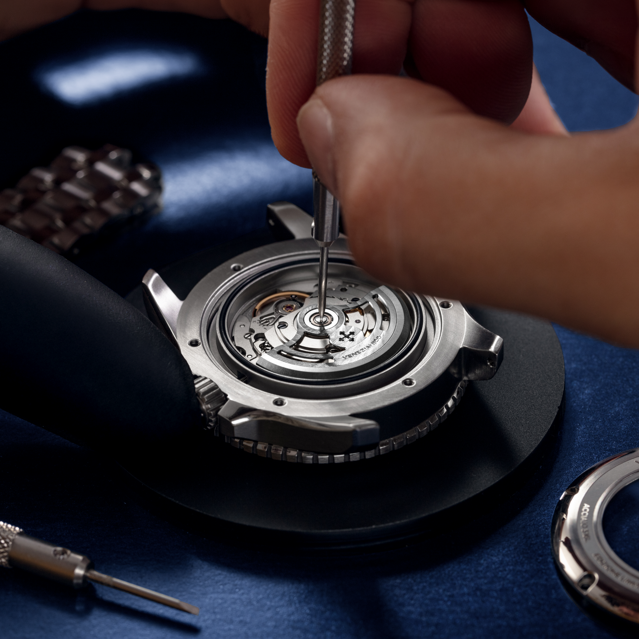 1_1 - Mechanical_Precision_in_Motion.png