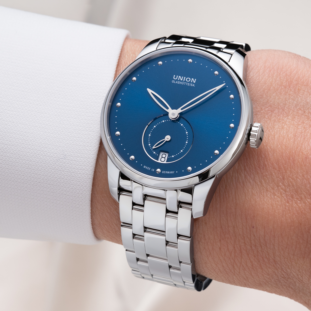 Union_D018.228.11.041.00_Seris_Kleine_Sekunde_wrist_1080x1080.png