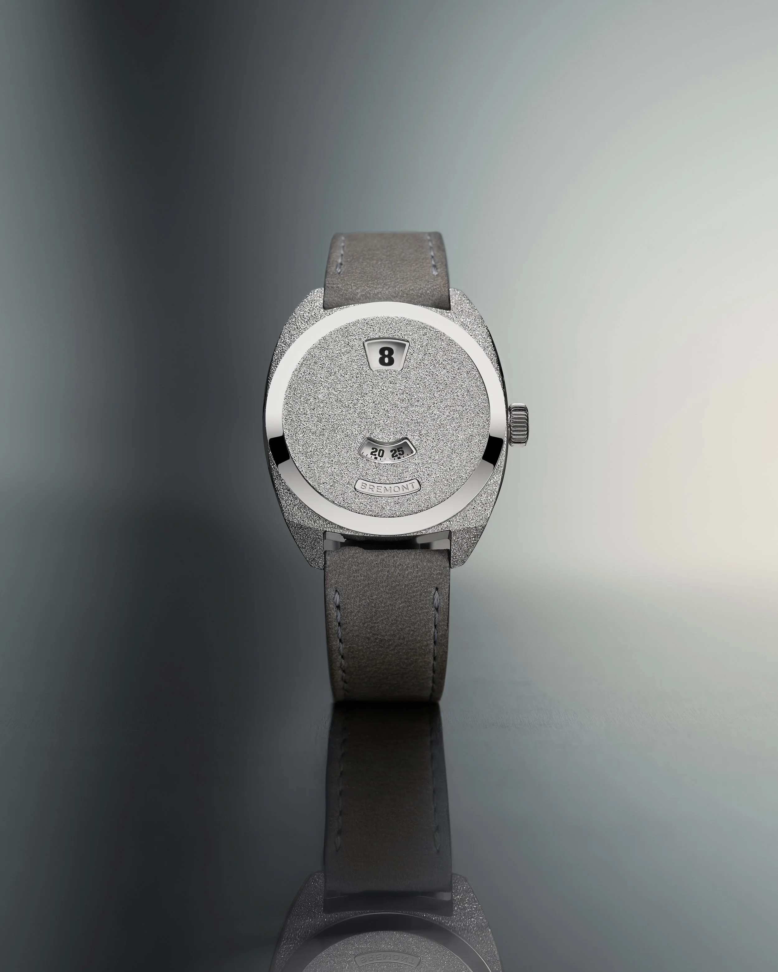 Bremont_TerraNova35_JumpingHour_Frosted_B_Hero.jpg