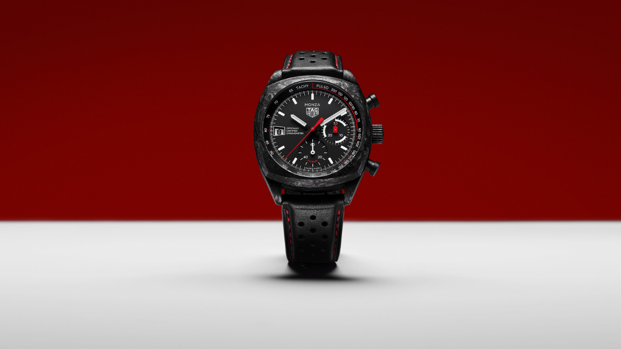 TAG Heuer Monza Flyback Chronograph 50 anos: carbono forjado, flyback COSC e 500 peças para o aniversário do relógio do título de Niki Lauda