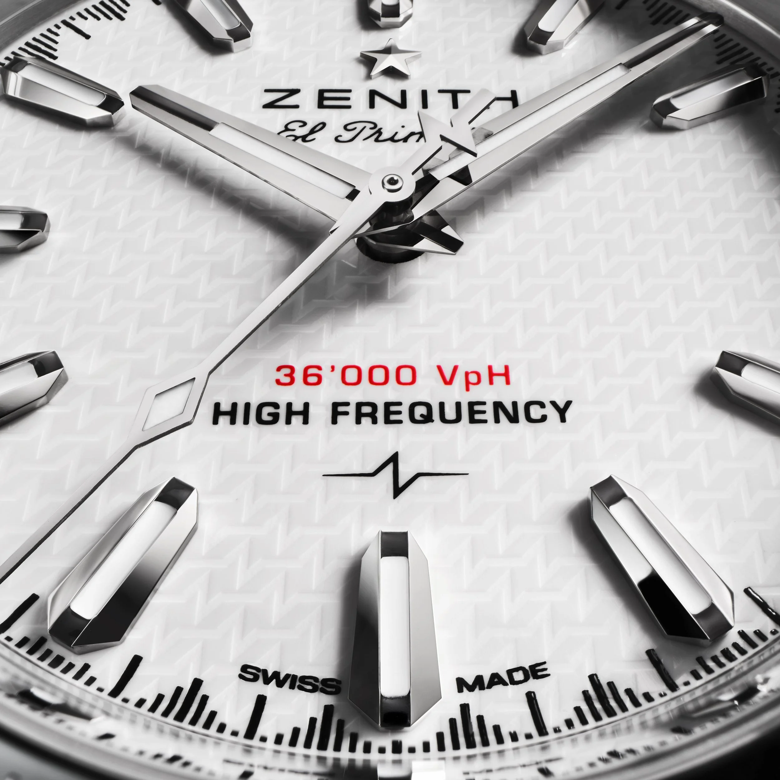 2-STILL-4_CHRONOMASTER-Solo-Sport_03.5000.3620.69.M5000_1x1.jpg
