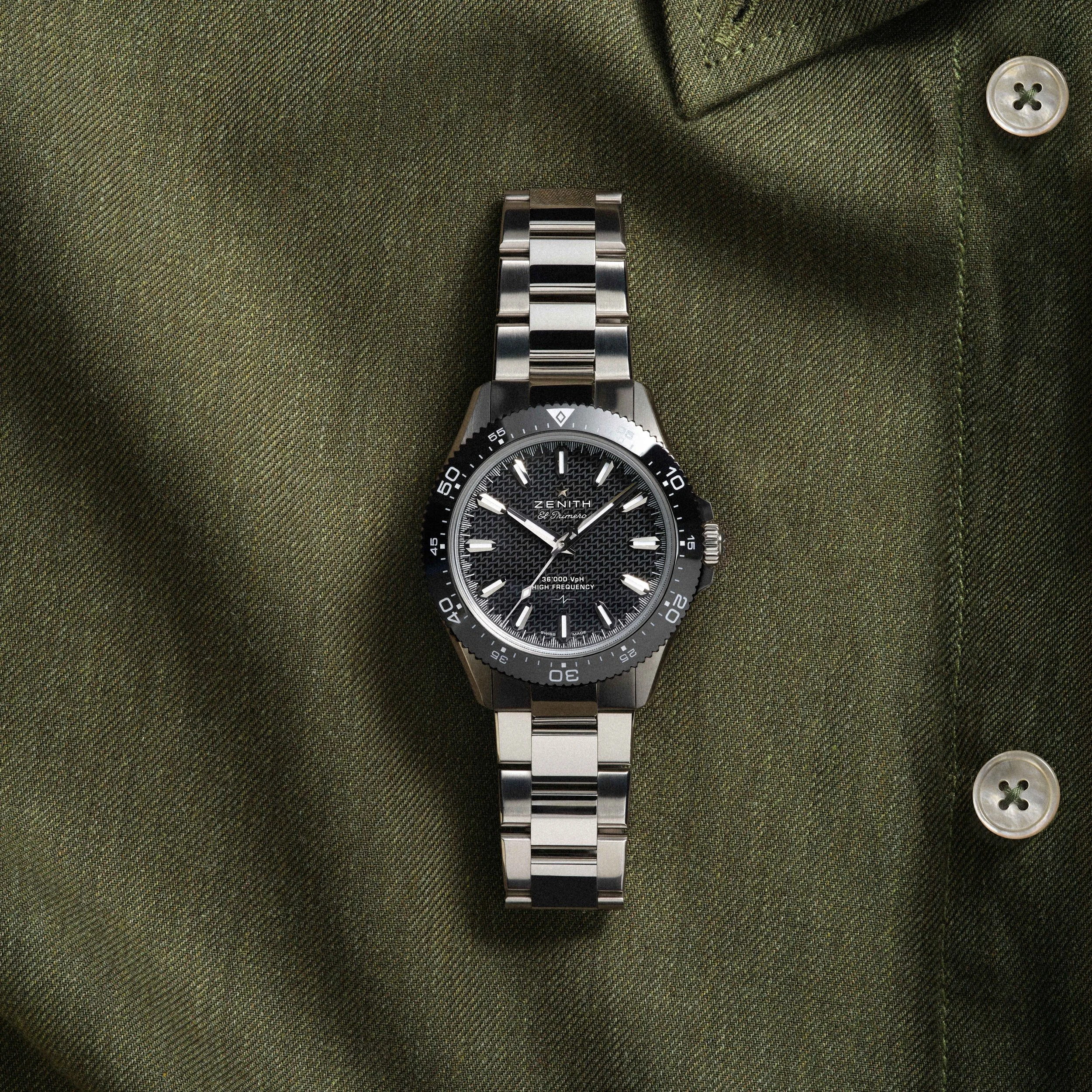 2-STILL-3_CHRONOMASTER-Solo-Sport_03.5000.3620.21.M5000_1x1.jpg