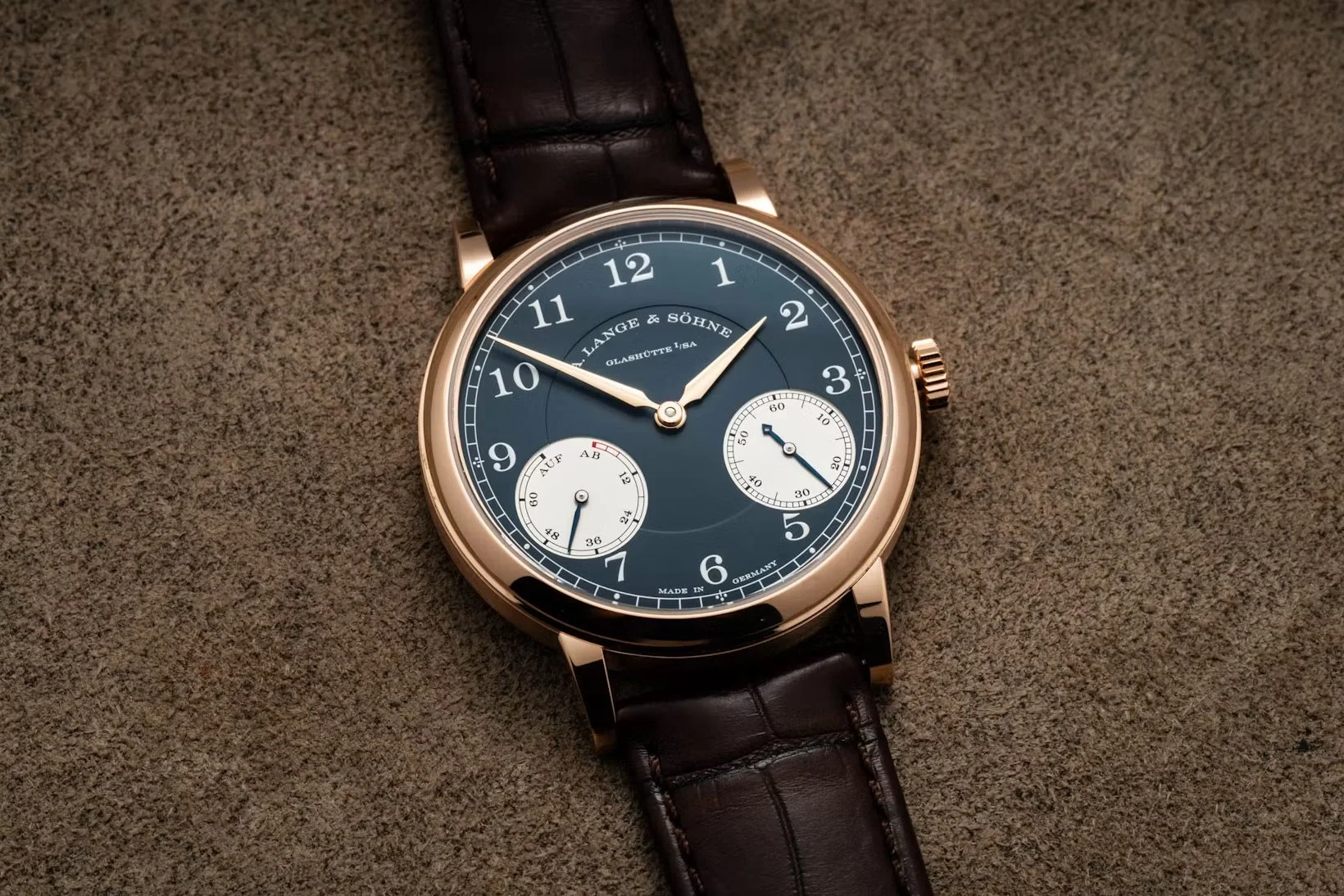 tan2h-lange-1815-updown-bluele-05043-compressed.jpeg