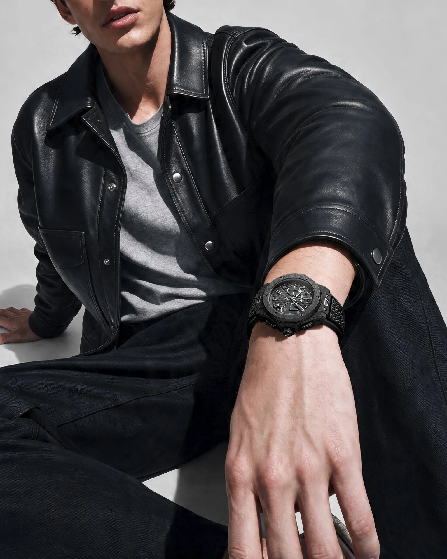 Hublot-Big-Bang-Original-Soft-Touch-All-Black-2.jpg