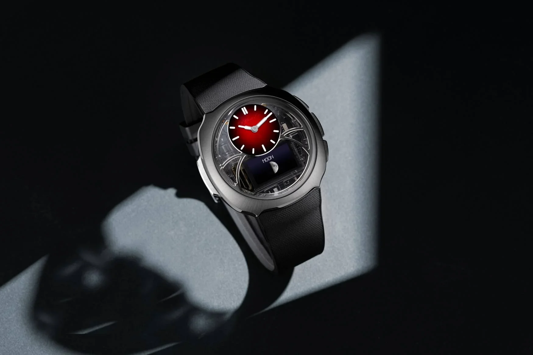 H-Moser-Streamliner-OFF-GRID-black-and-red.jpg.webp