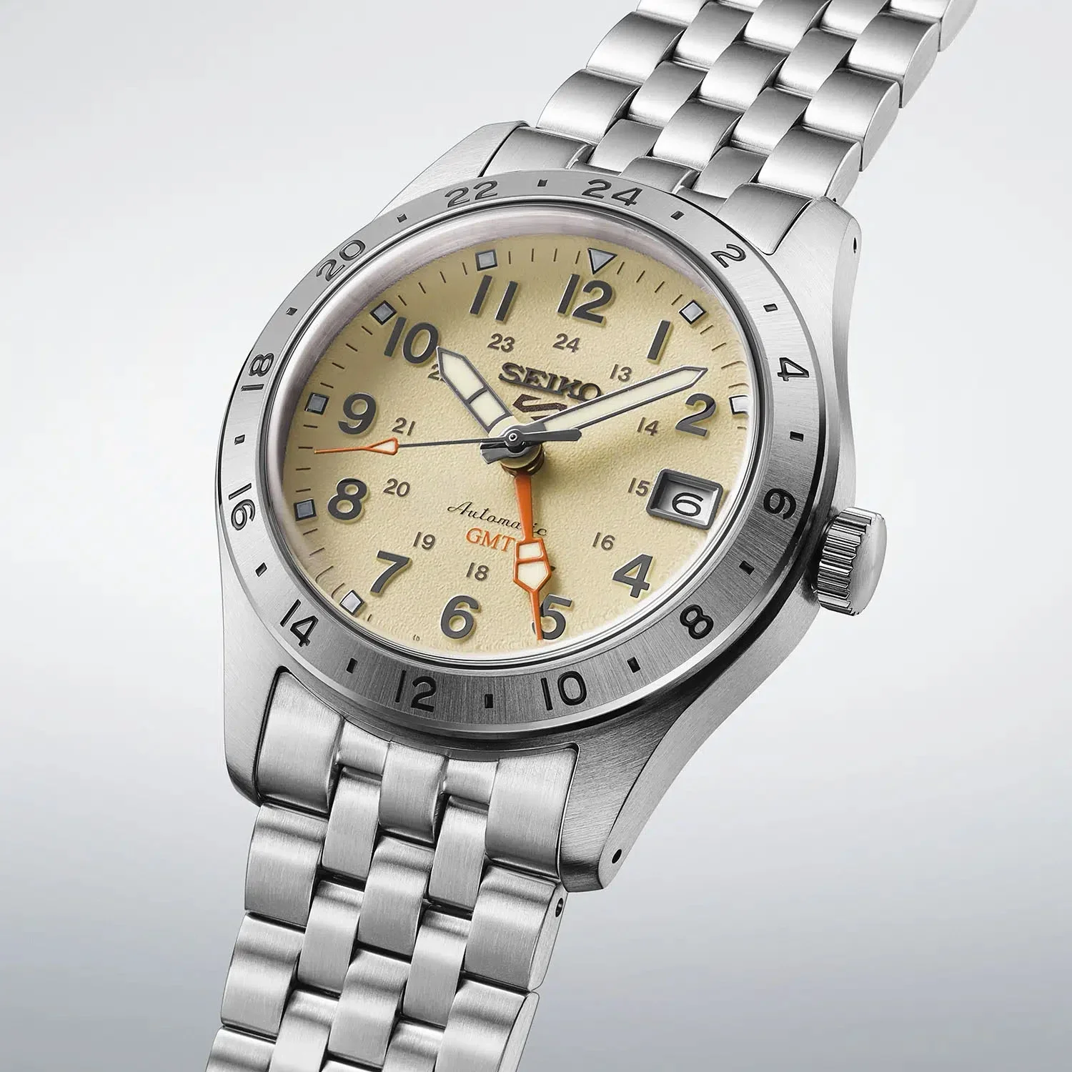 2026-new-colours-Seiko-5-Sports-Field-Watch-HDB001-HDB002-4.webp