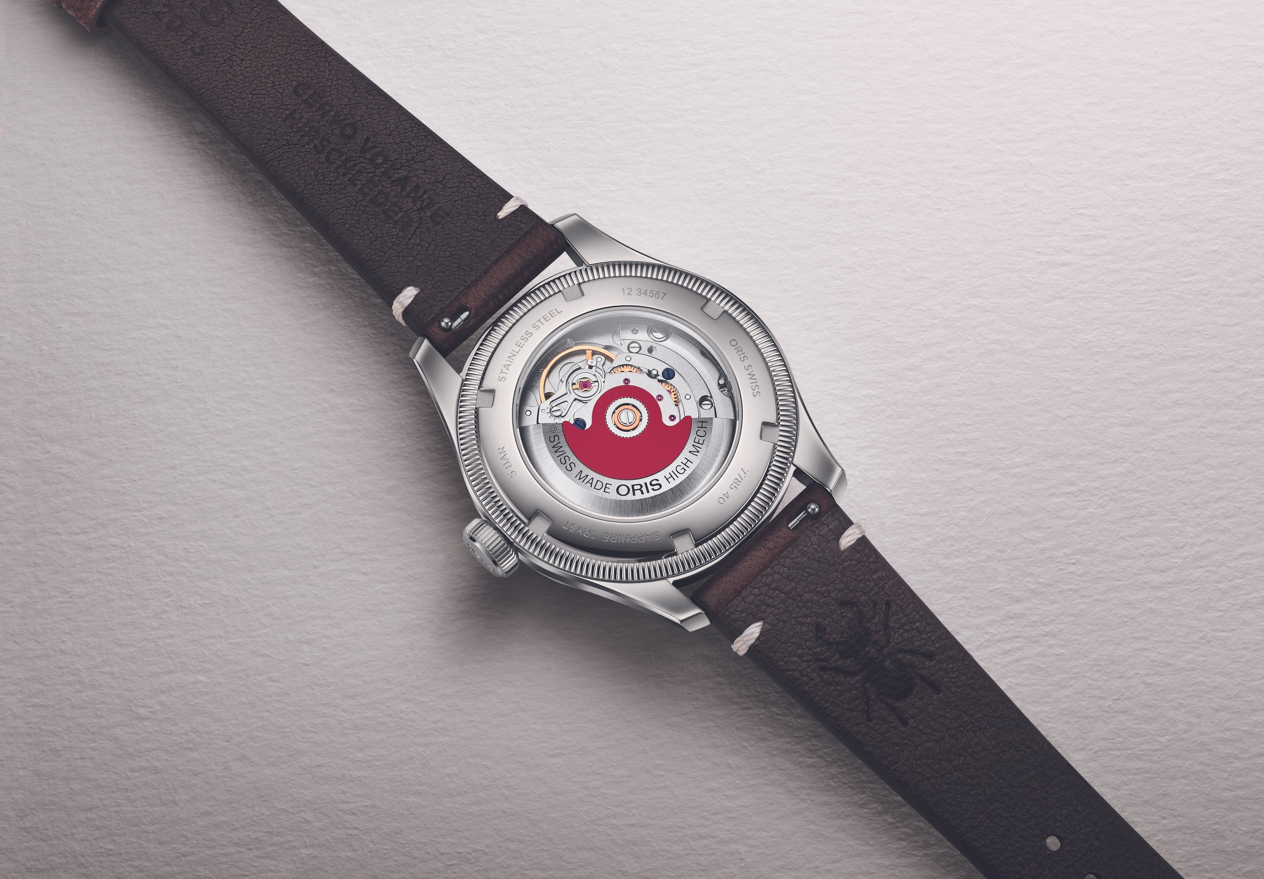 01 754 7785 4038-Set - Oris x Cervo Volante - cbs.jpeg