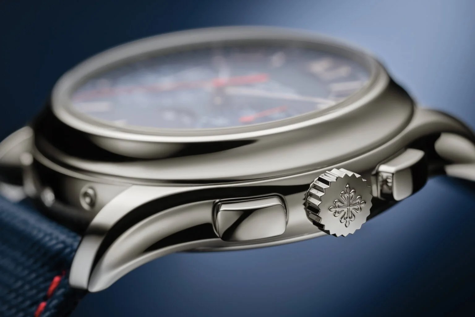 Patek-Philippe-Instantaneous-Perpetual-Calendar-Chronograph-5978P-Milan-case-profile-8-1536x1024.jpg