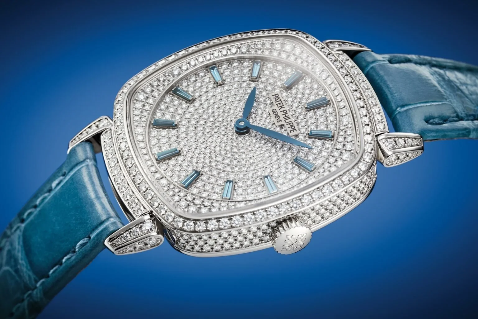 Patek-Philippe-Gondolo-Ladies-First-7043_250G_001-5-1536x1024.jpg