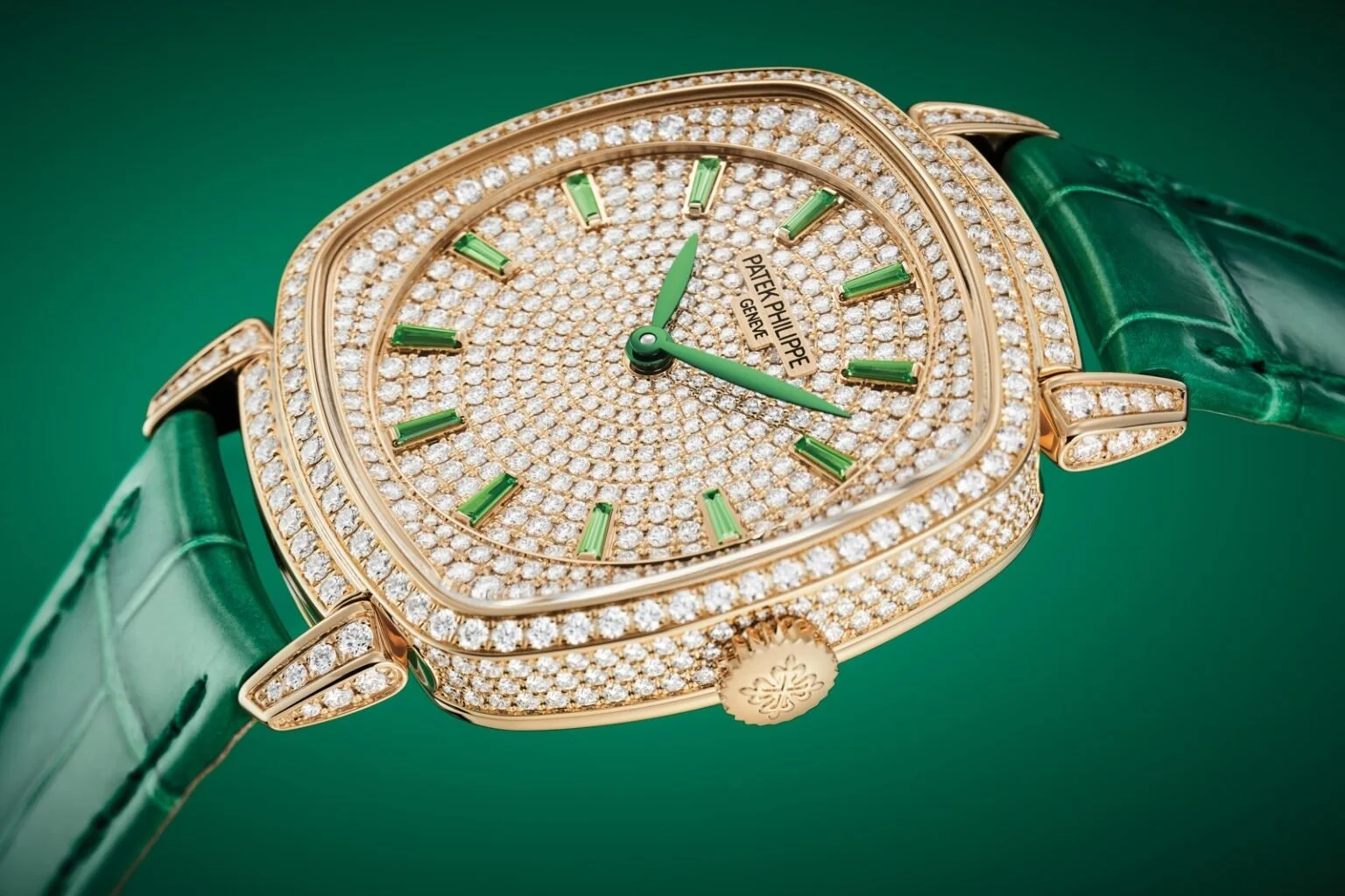Patek-Philippe-Gondolo-Ladies-First-7043_250R-4-1536x1024.jpg