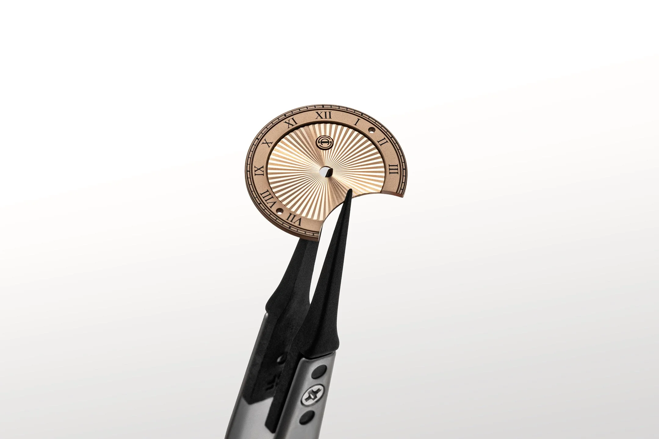 LR_14_ARMINSTROM_TRIBUTE3_SAVOIRFAIRE_RET.jpg